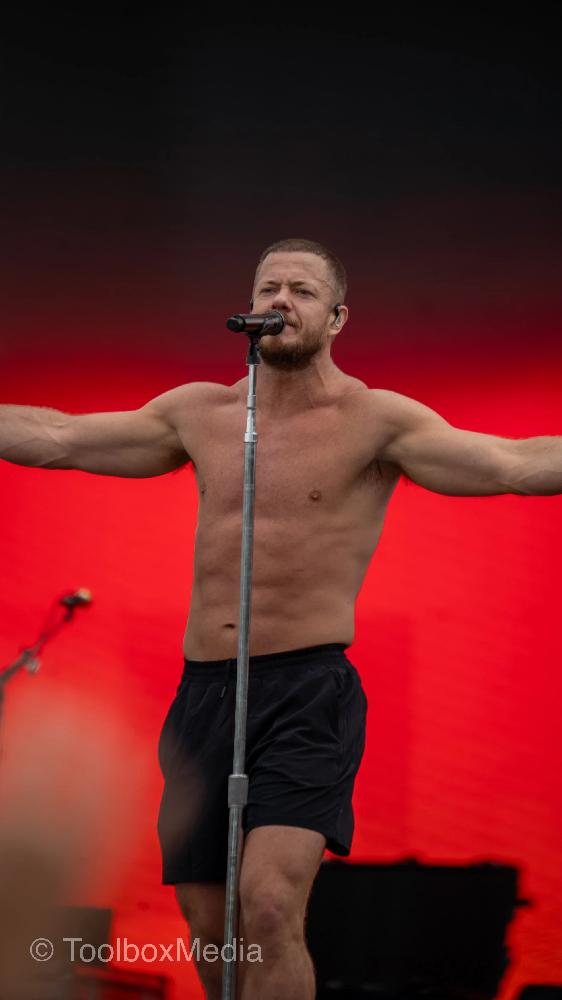 ImagineDragons-04.jpg