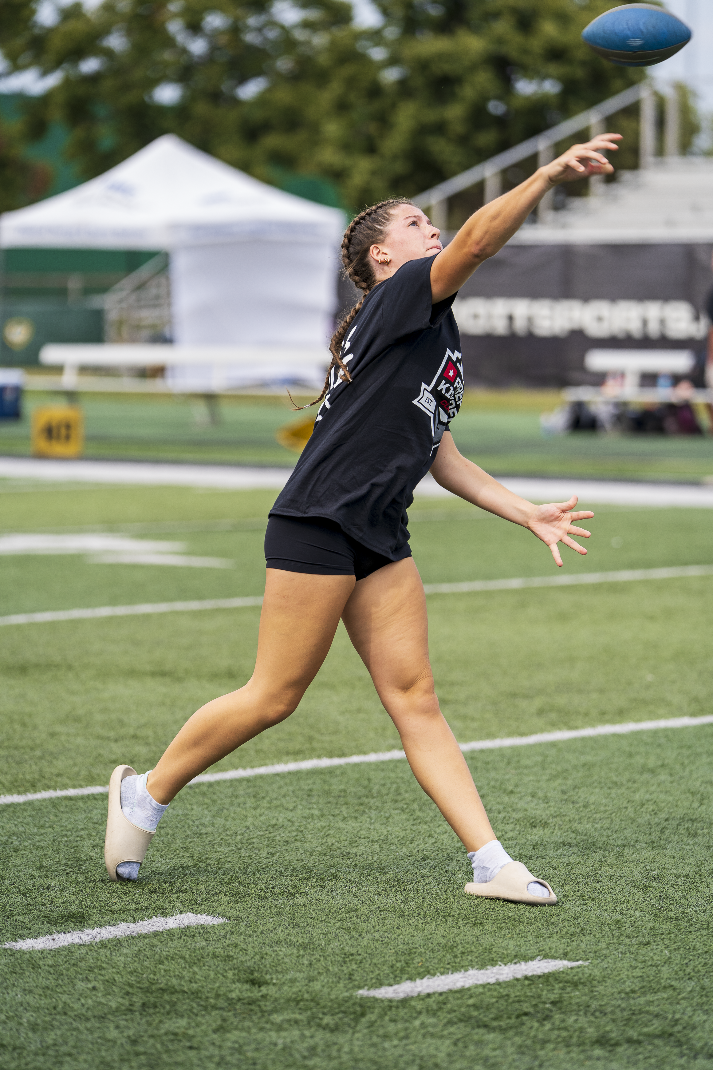 APKC_GirlsFlagFootball-3.png