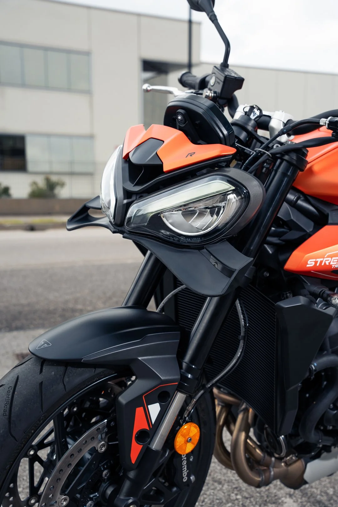 Ala frontale Street Triple 660 (20-23)