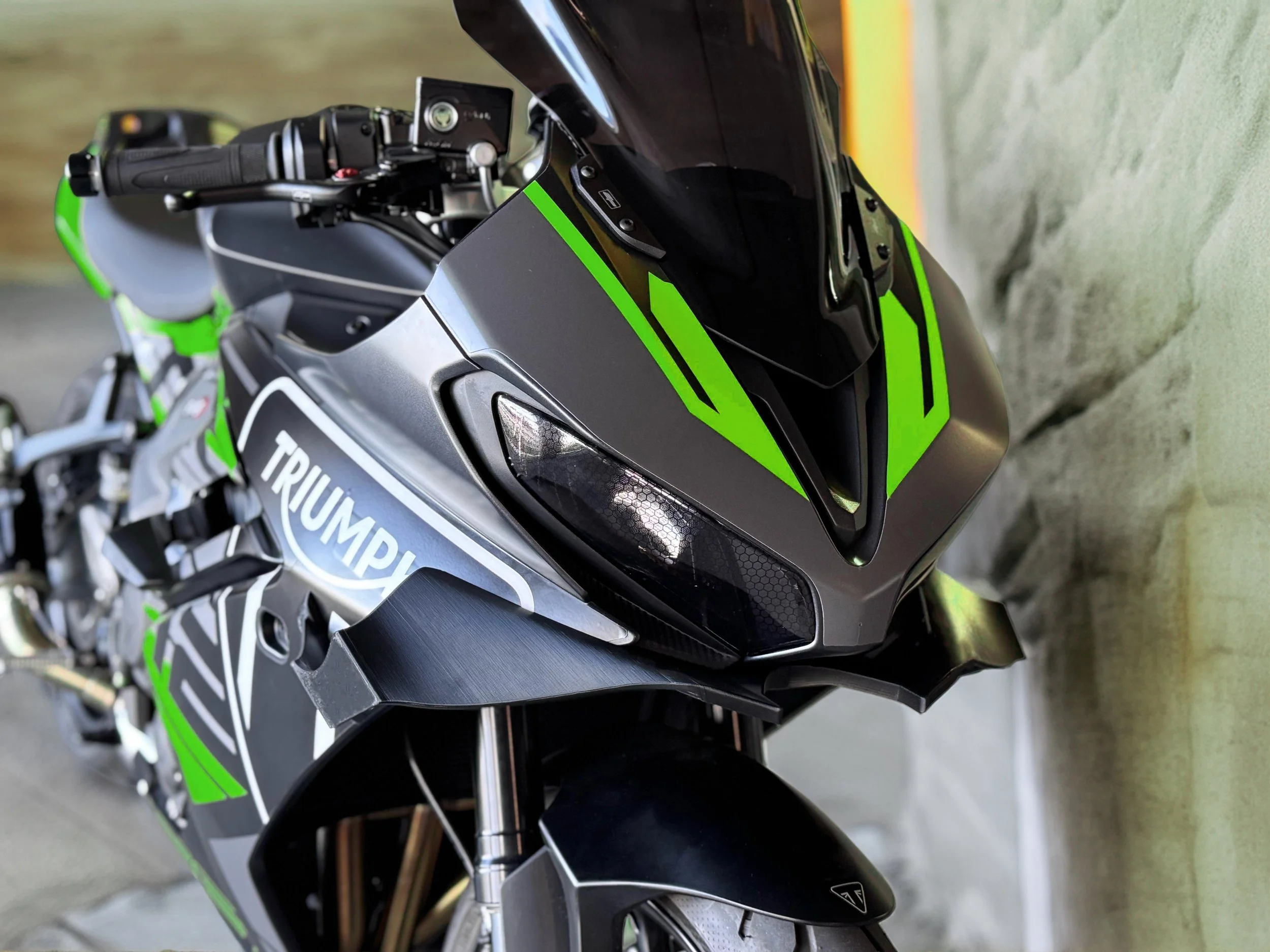 Ala frontale Daytona 660