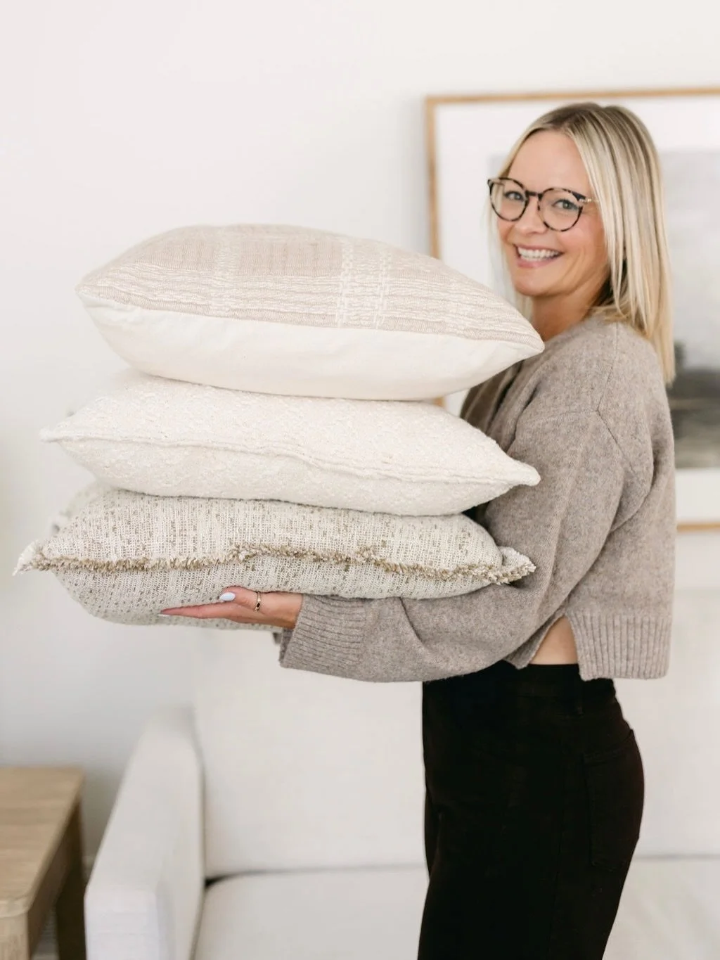 POV: It&rsquo;s Friday and I&rsquo;m emotionally supported only by coffee and throw pillows.

If you&rsquo;re also held together by caffeine, dry shampoo, and the belief that &ldquo;maybe next week will be calmer&rdquo;&hellip; pull up a seat. We&rsq