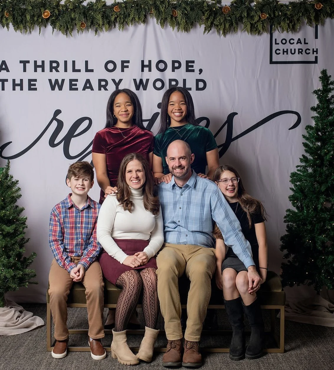Merry Christmas! 🎄🎁 

Jesus came for YOU- not for the self-sufficient but those who know they need rescue. 🤍 

I hope your Christmas is a day to slow down and enjoy this moment. To see the people closest to you. A thrill of hope, the weary world r