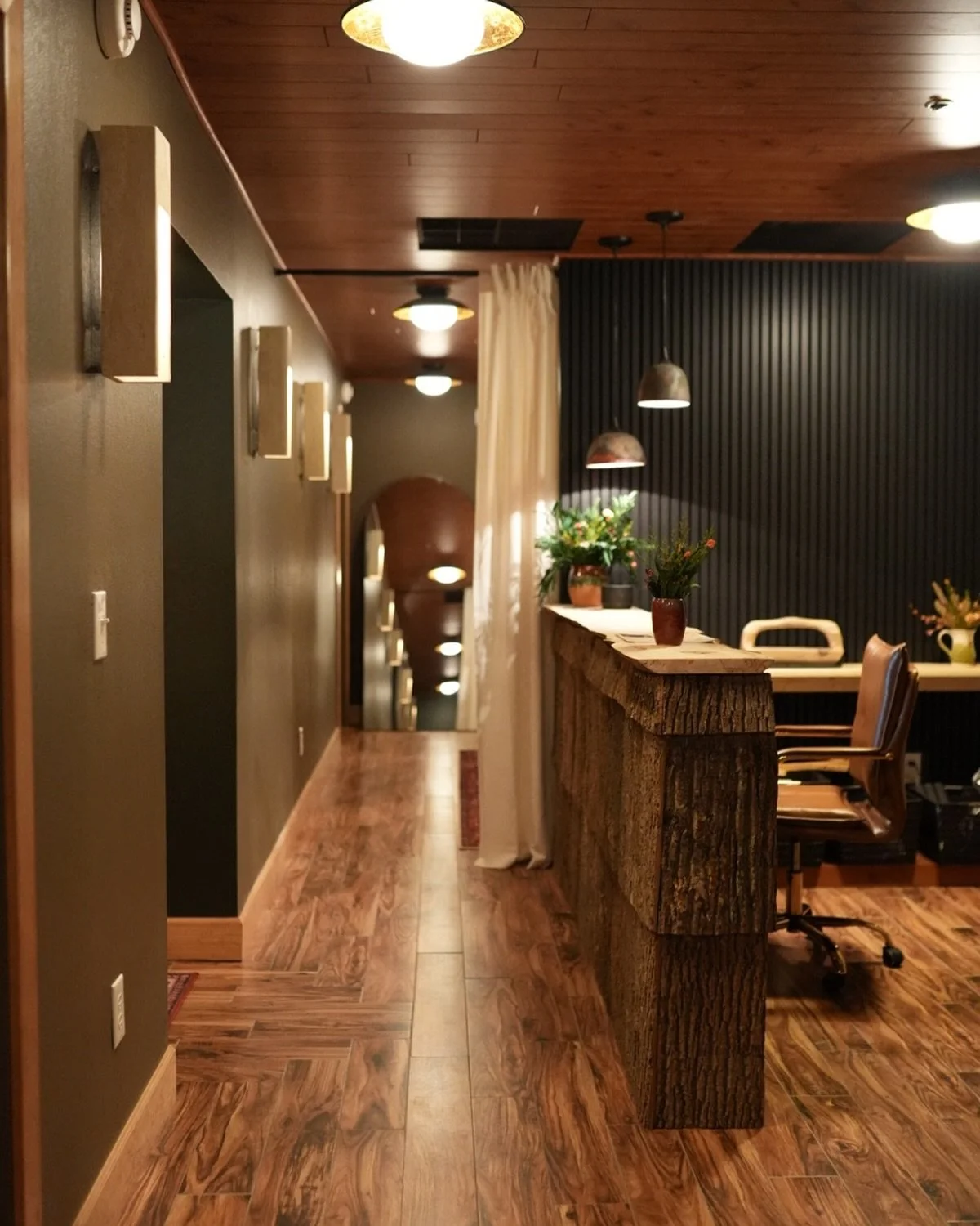 We&rsquo;ll see you tomorrow. ❤️&zwj;🔥

#homerhothouse #alaska #homeralaska