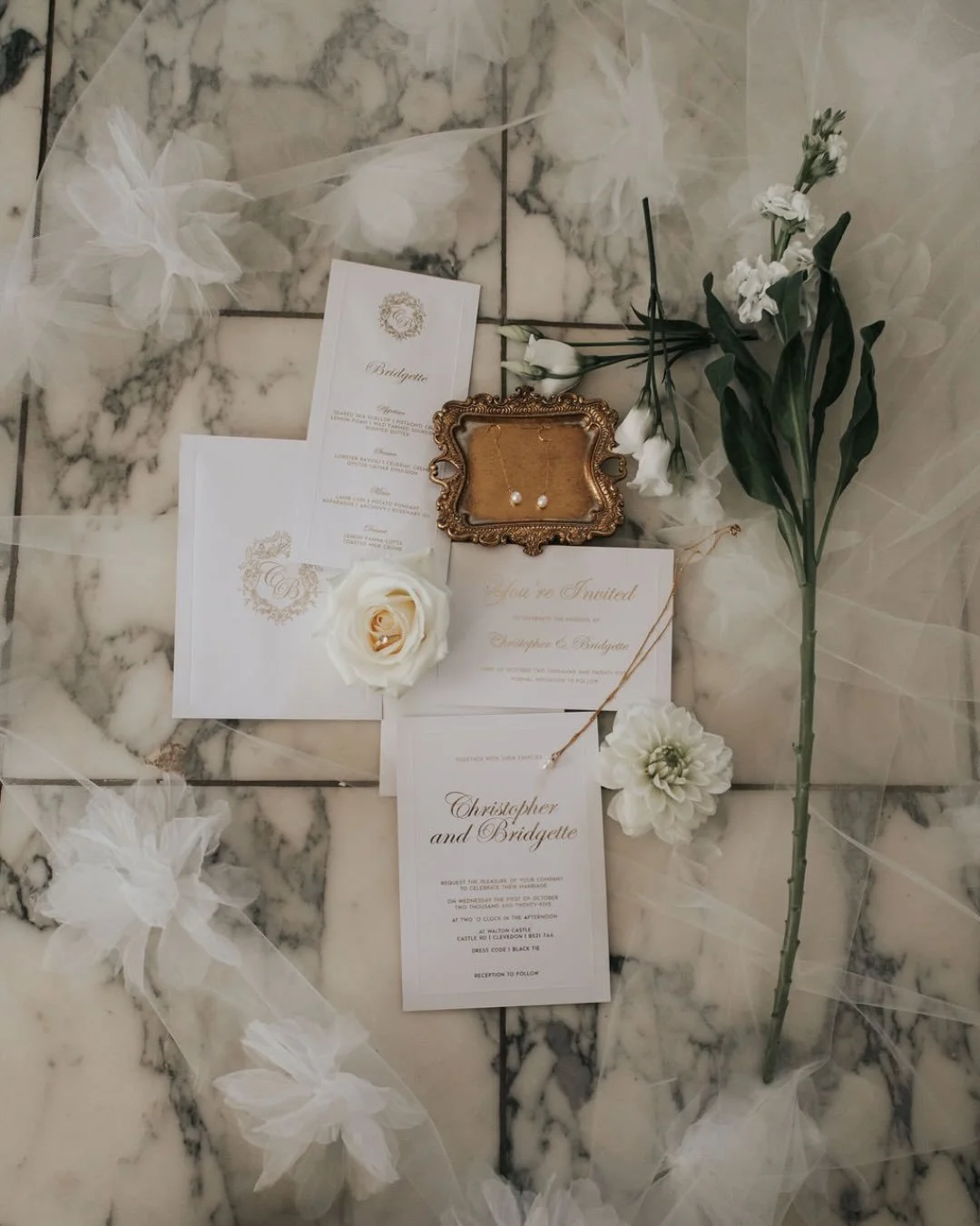 The details help to bring the vibe. They matter ❤️ 

The details help to compliment your wedding day and bring your personality to life. Whether you fancy the luxury, sophisticated style or the full of colour, doodle style, they all need little detai