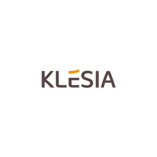 Logo de Klesia en noir avec une ligne orange au-dessus du 'L'.