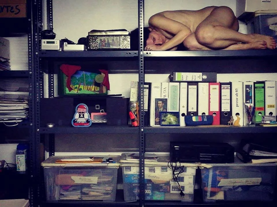 Women in a car wash (archive trouble)