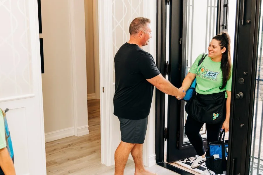 Your First Recurring House Cleaning in Palm Beach Gardens: What to Expect