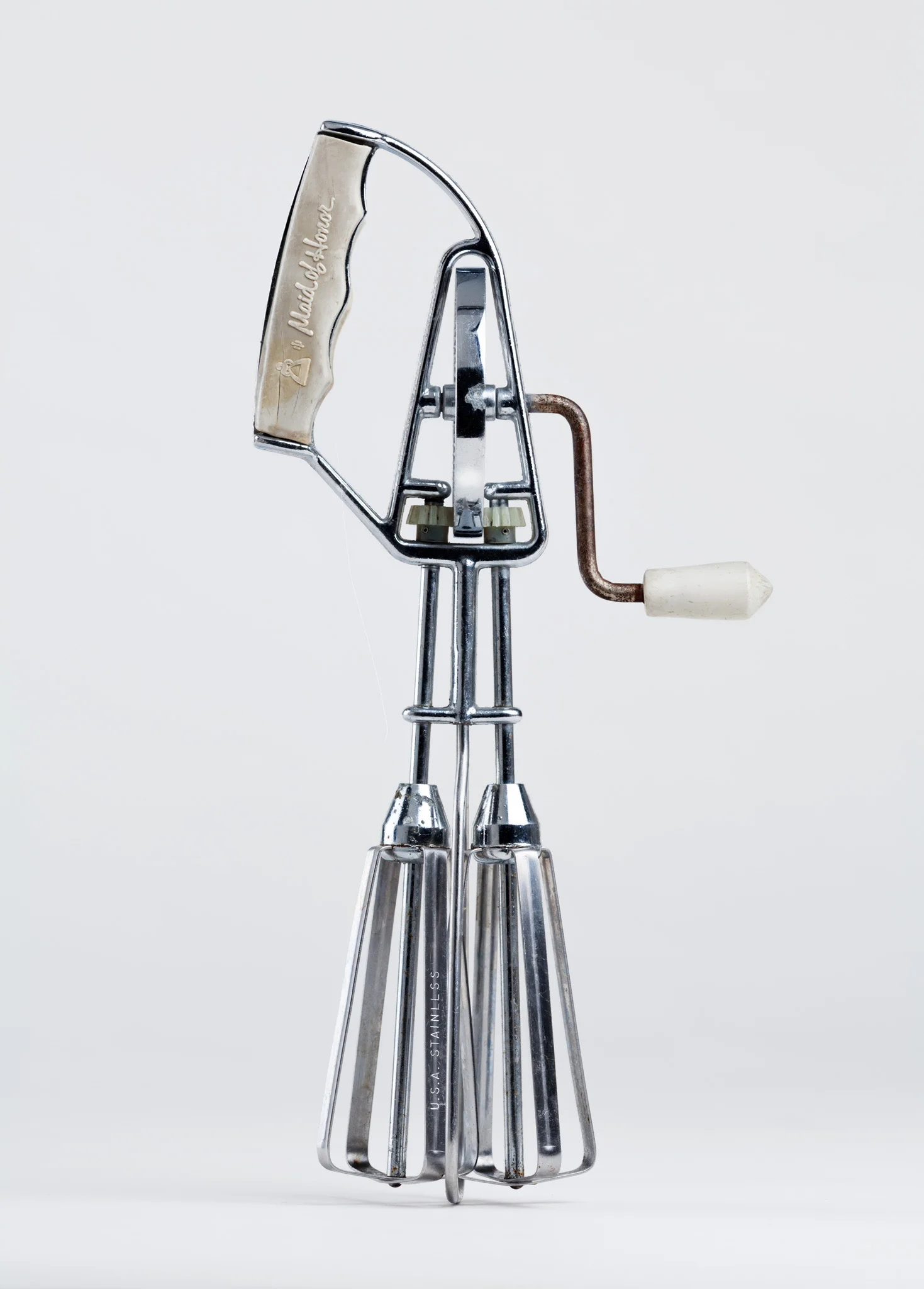 03_P23_USAStainlessMaidOfHonorBeater_LB.jpg