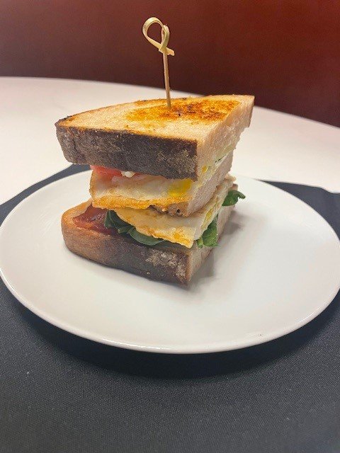 BREAKFAST SANDWICH