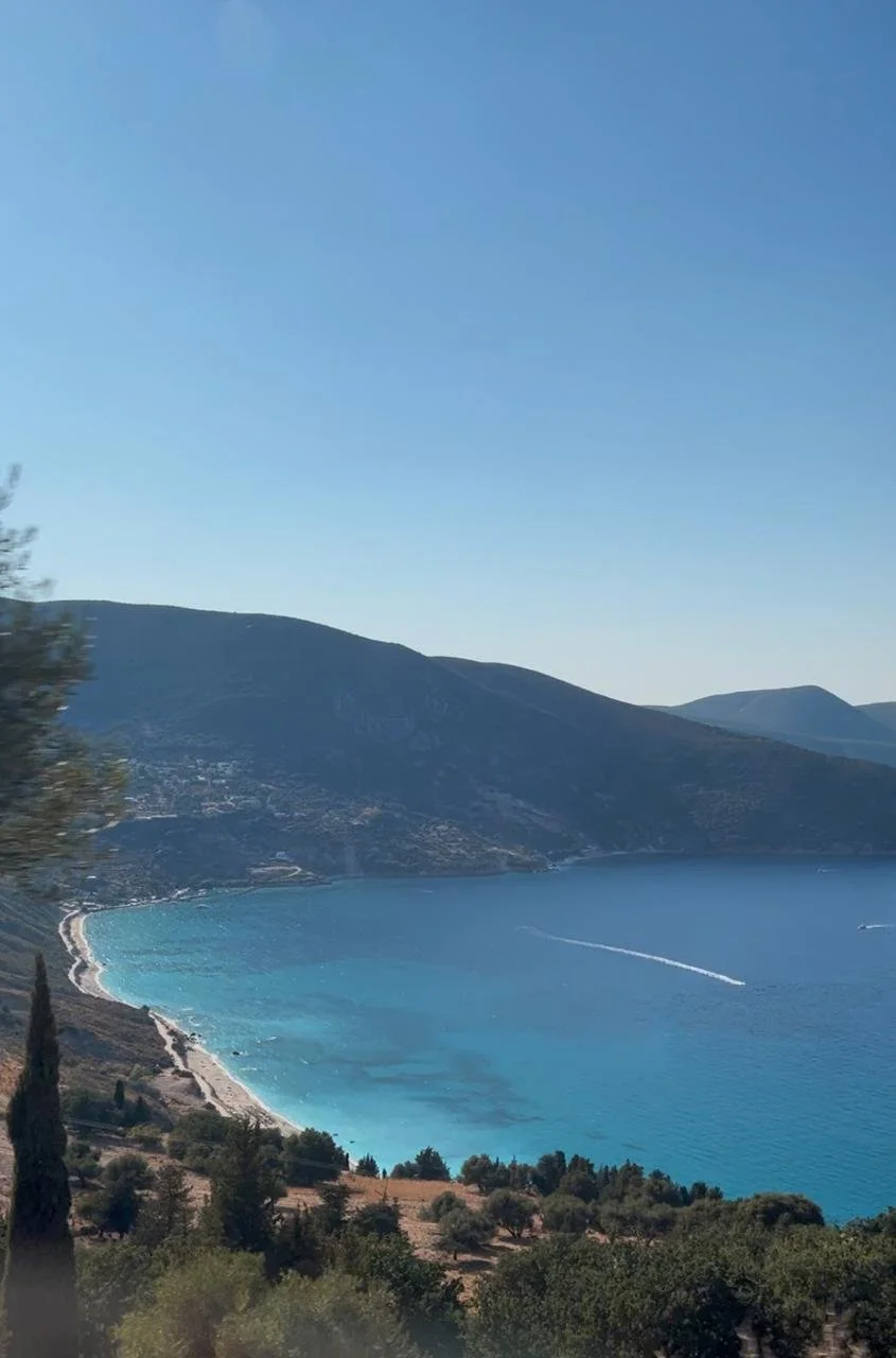 azure horizon view.jpeg