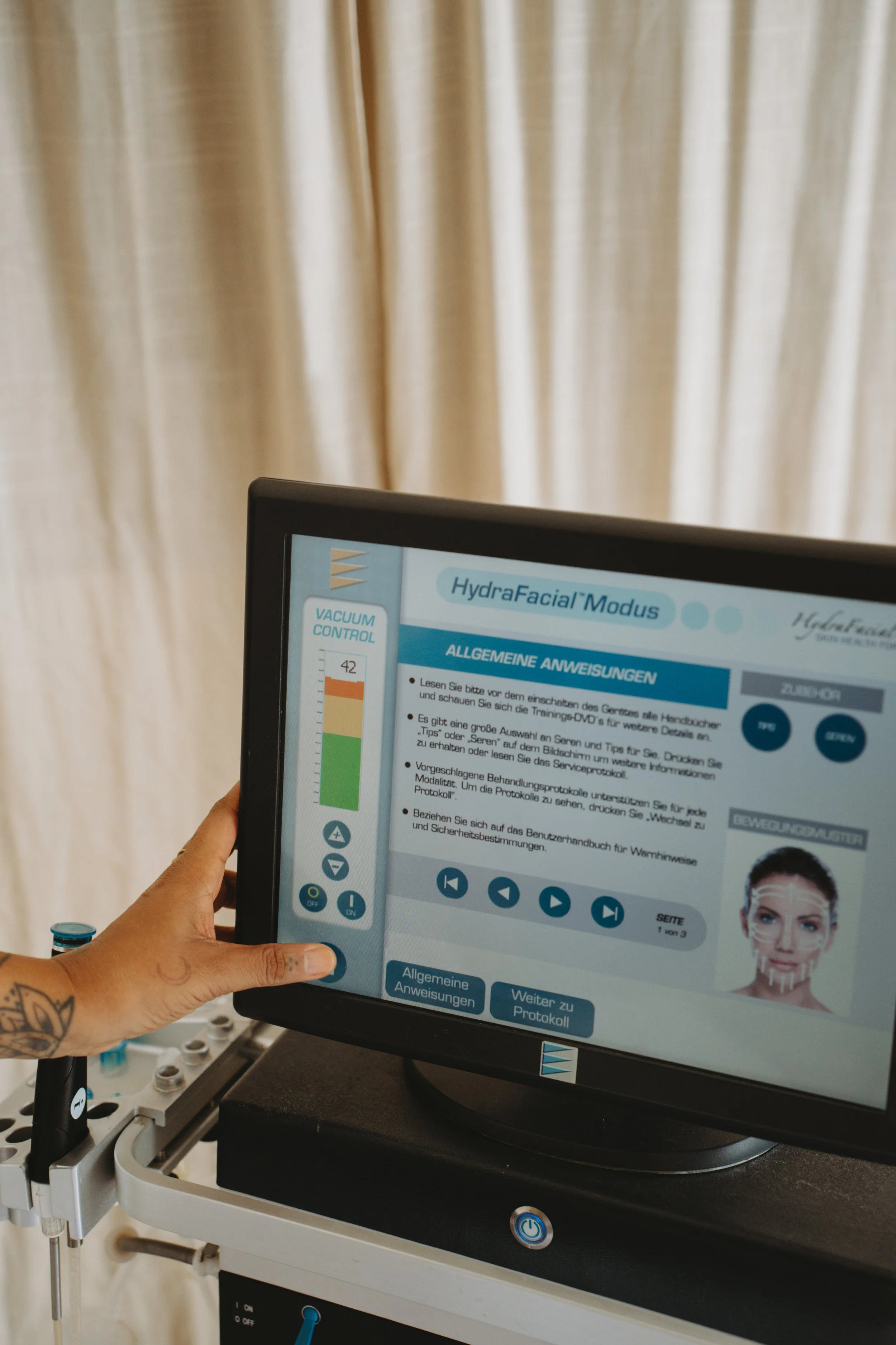 HydraFacial TM skin rejuvenation treatment at Nosara Aesthetics