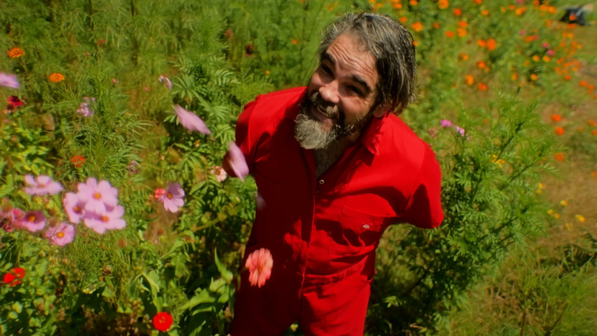 Tom Troyer: A Hundred Ball Jars