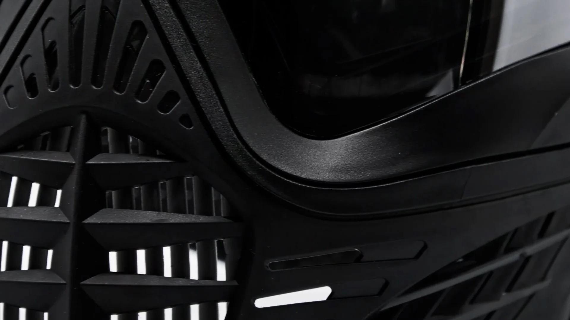 Virtue VIO Contour II 16-9.00_00_17_27.Still009.jpg