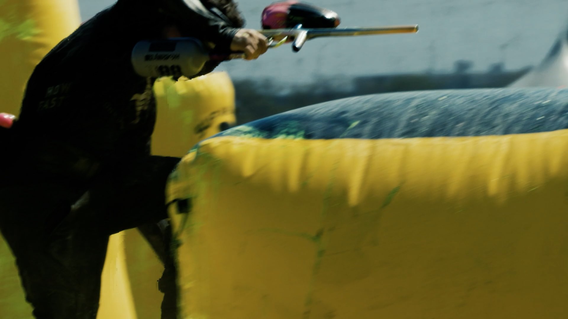 Virtue Highroller V4 Gear Bag.00_00_08_28.Still041.jpg