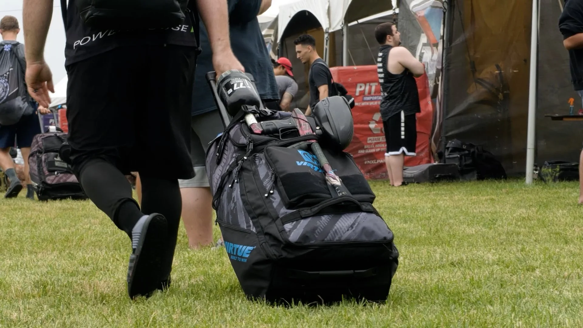 Virtue Highroller V4 Gear Bag.00_00_04_22.Still004.jpg