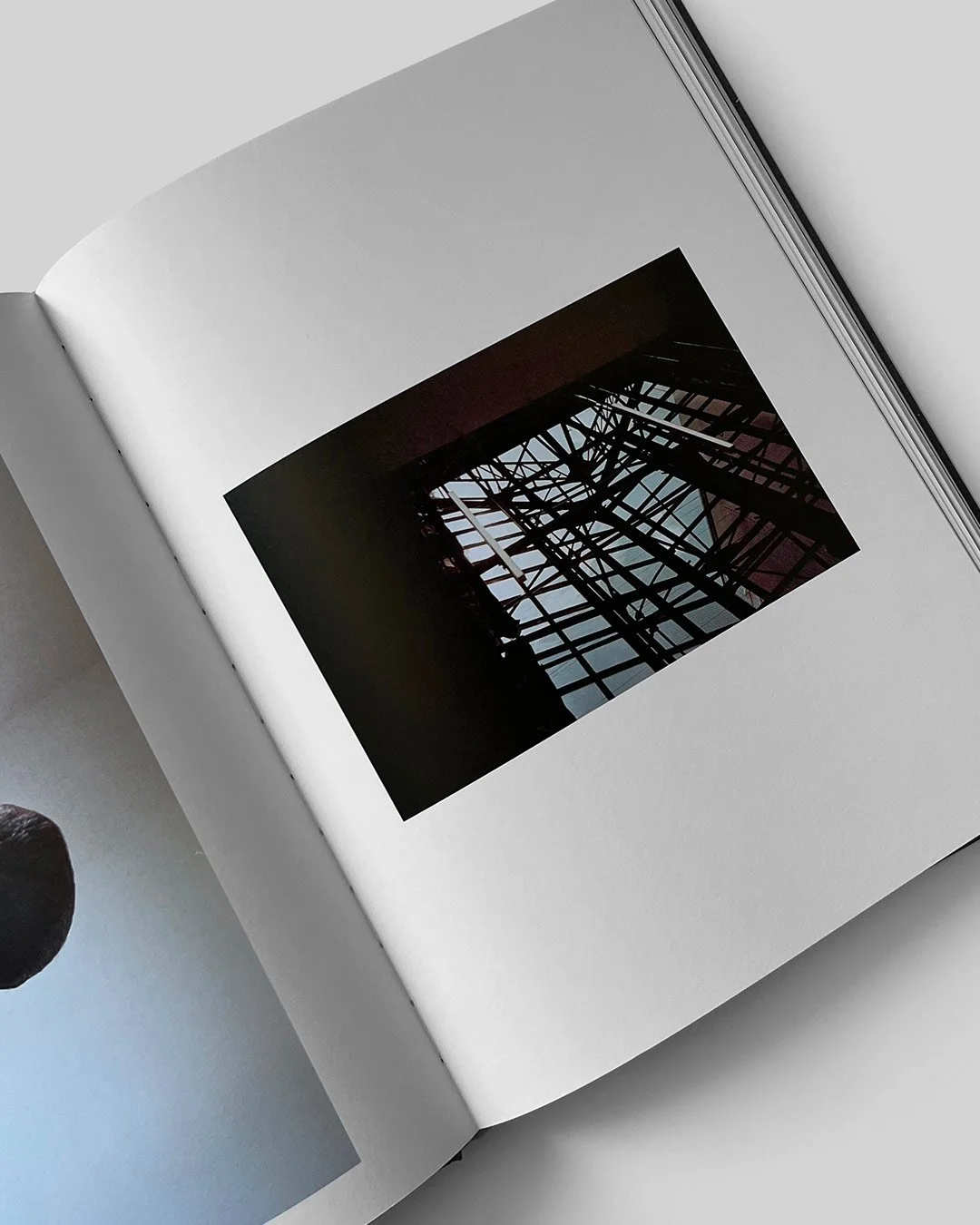 book_07_low.jpg