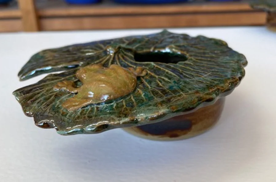 single lily pad side.jpg
