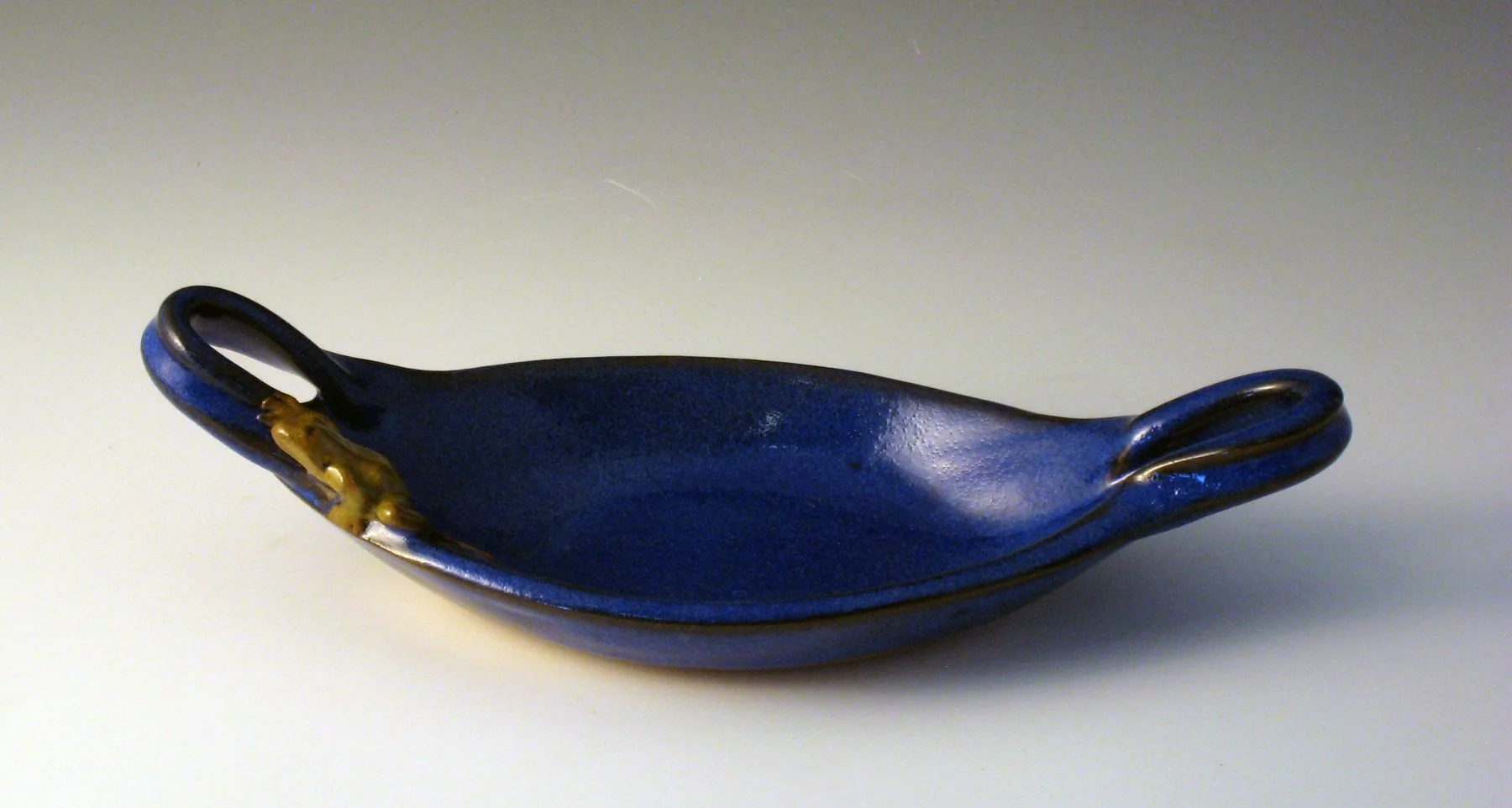 Olive Boat with Frog