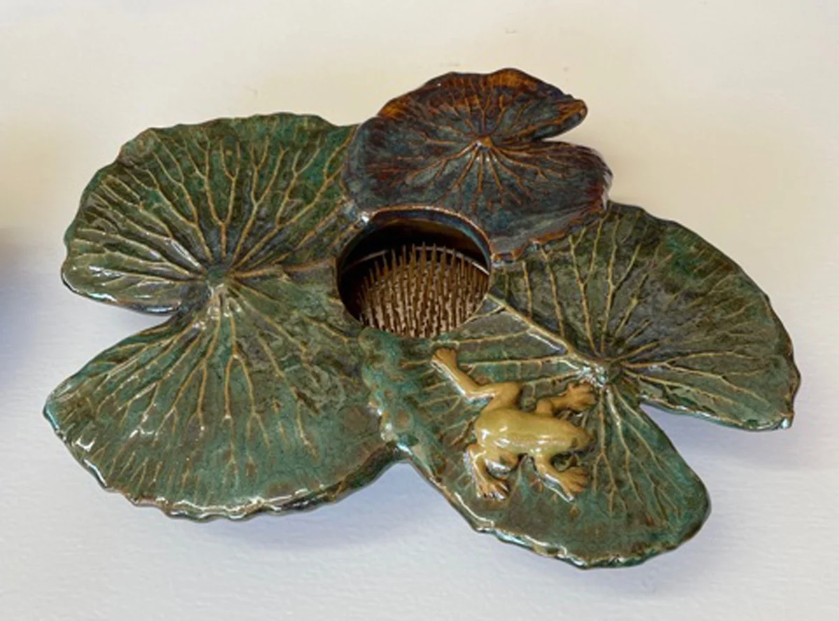 Triple Leaf Lily Pad Vase with Frog