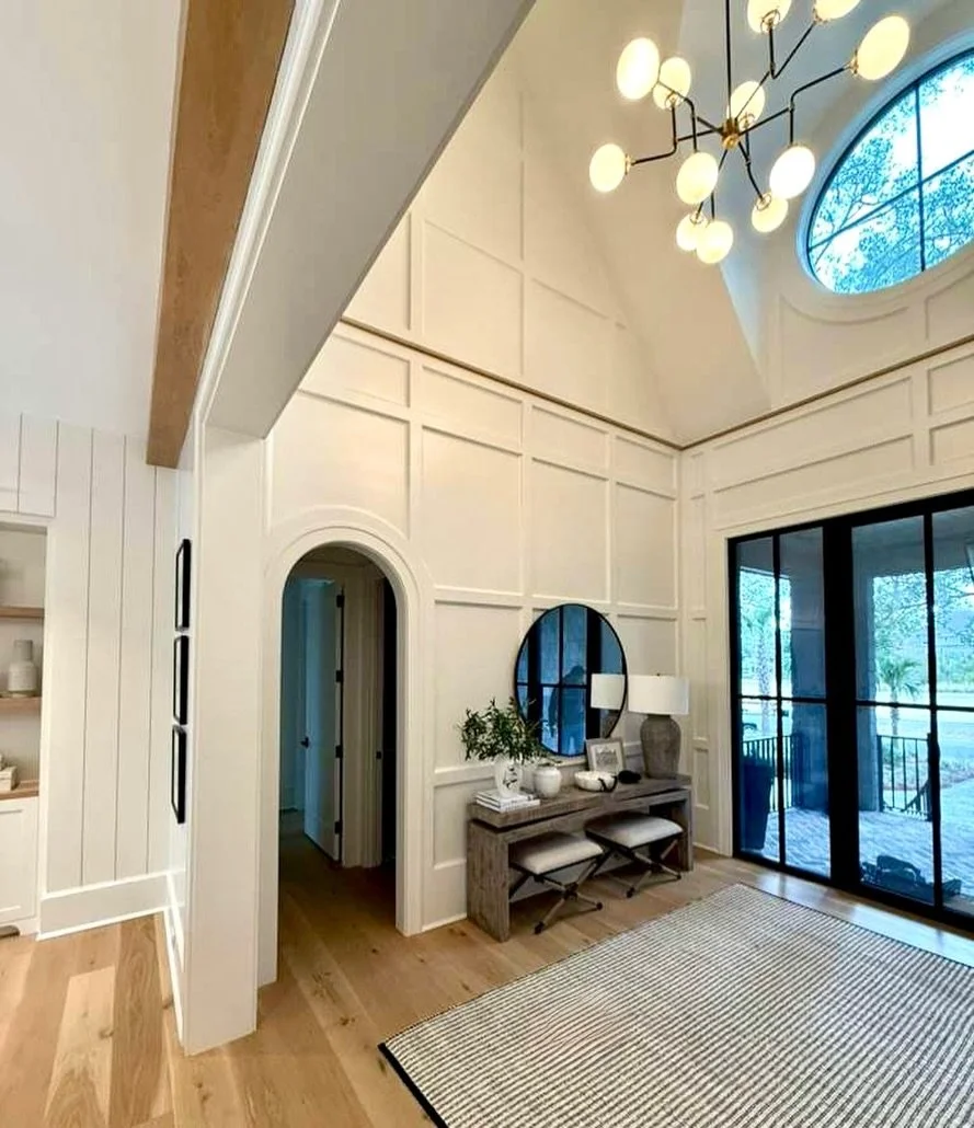 Custom trim that brings ✨CHARACTER✨ to every space.

#charleston #charlestonbuilder