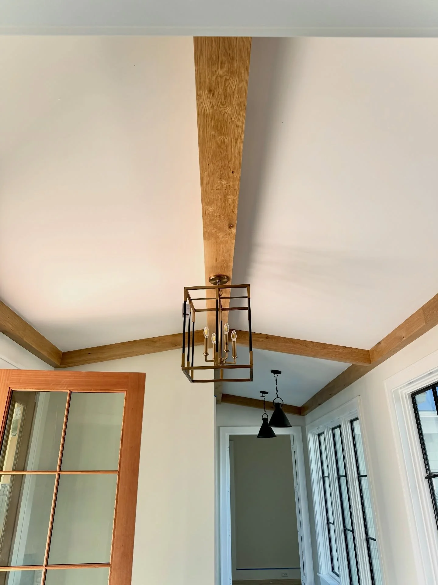 This wood detail changes everything! 

It adds warmth, character, and that cozy custom touch that makes a house truly feel like home. ✨

#chalestonbuilder #charlestonbusiness #finishcarpentry