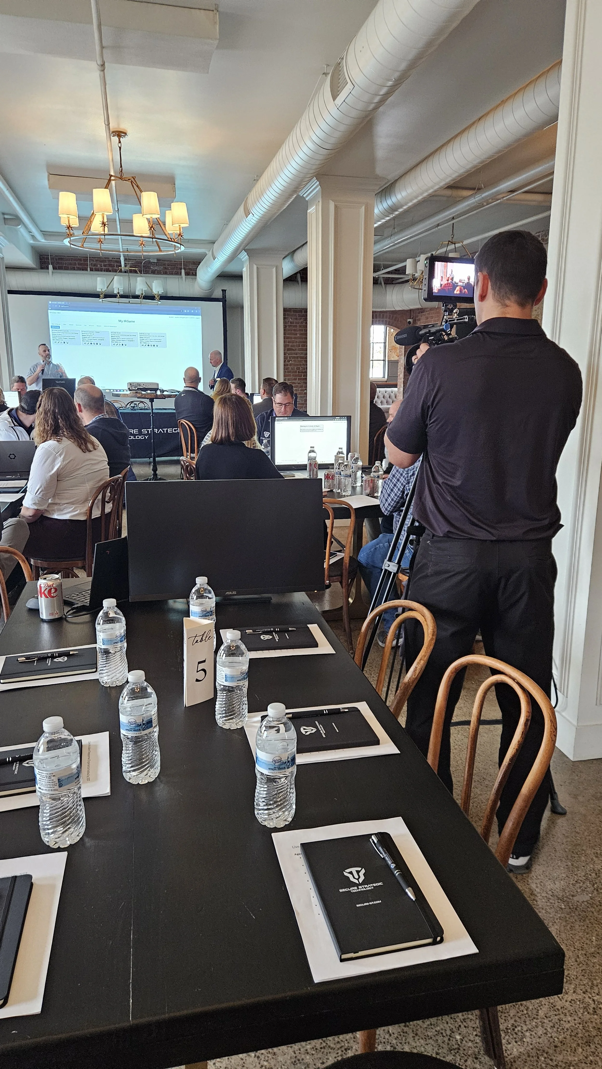 Mobile Social Video | Photo