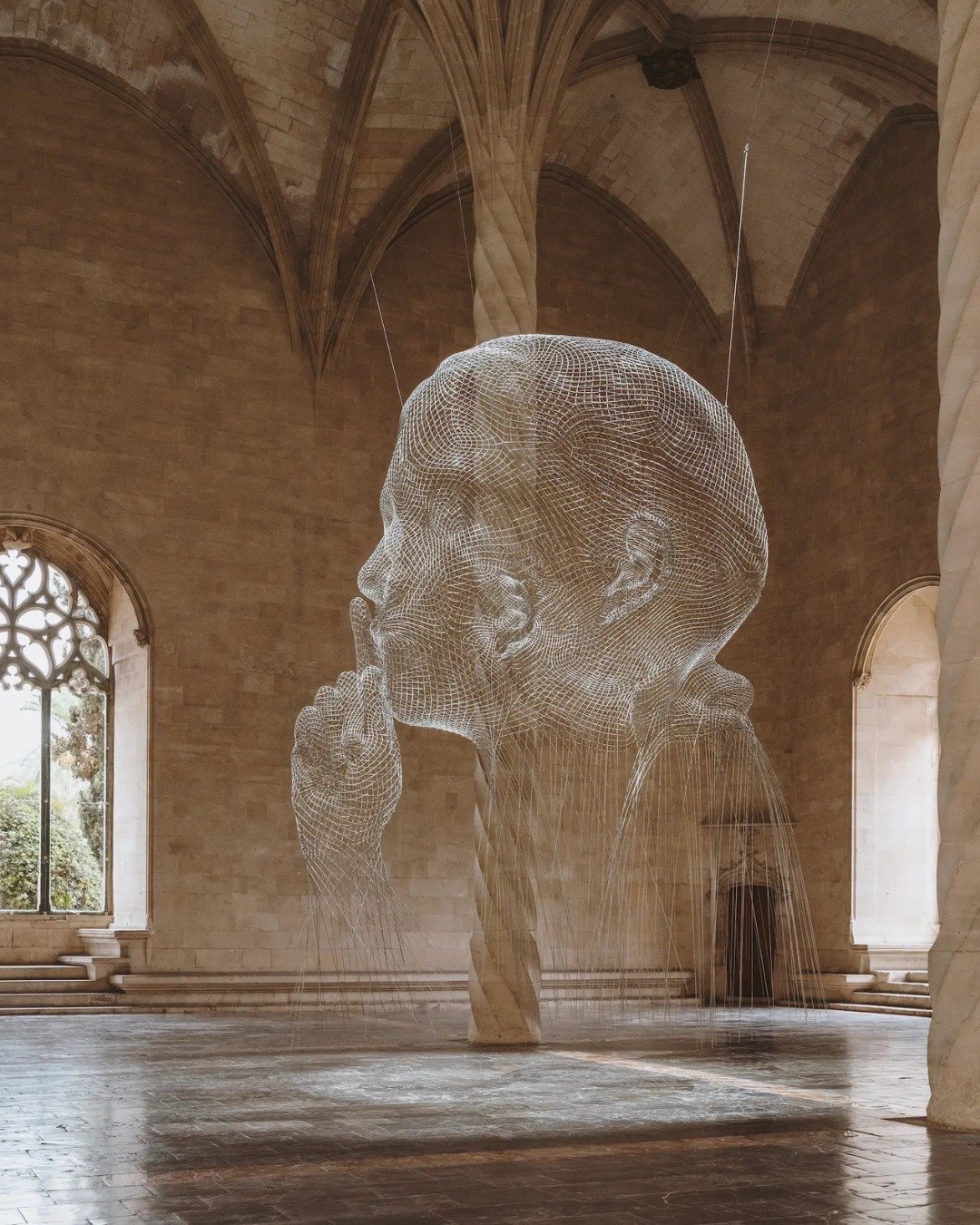 Pssst! Agō's giving founding members great deals 🤍. Subscribe yo our mailing list to learn more.

Barcelona-born Jaume Plensa's exhibition 'Miral' or, mirror in Catelan, was a nod to the two-faced Roman god Janus. Janus was the god of beginning as e