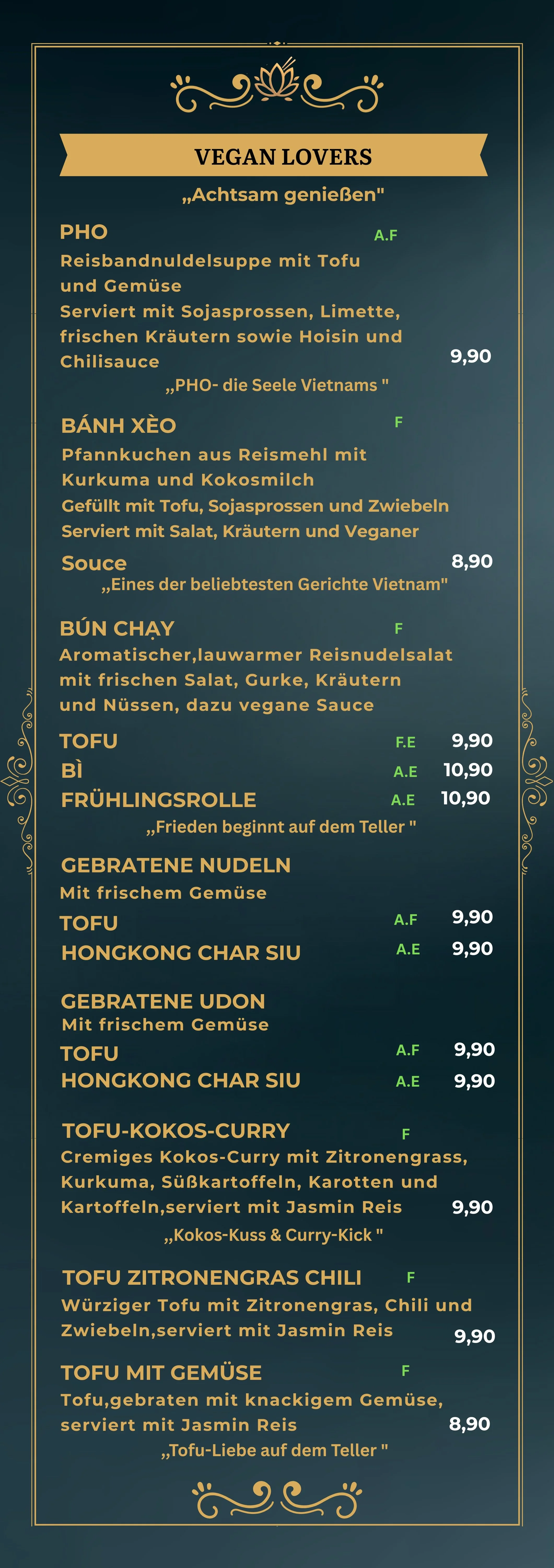 Menü mit veganen Gerichten wie Pho, Bánh Xèo, Frühlingsrolle, gebratene Nudeln, Tofu-Speisen und Tofu-Curry, alles auf einem dunkelblauen Hintergrund mit goldene Verzierungen.