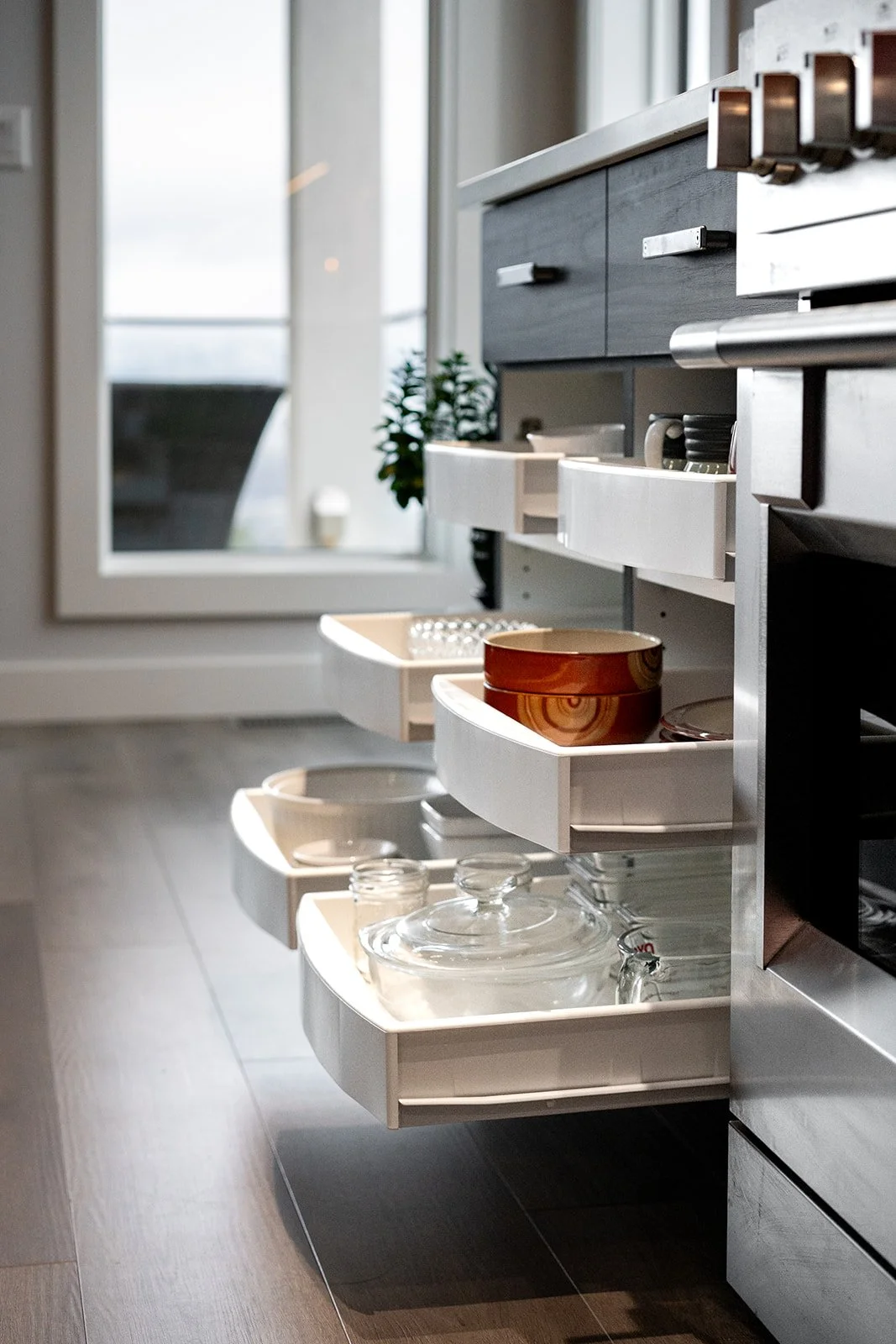 Rollout Drawers-4.jpg