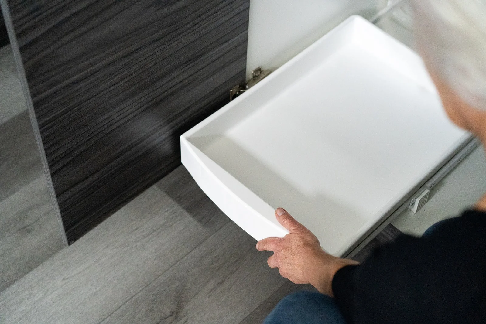 Rollout Drawers-27.jpg