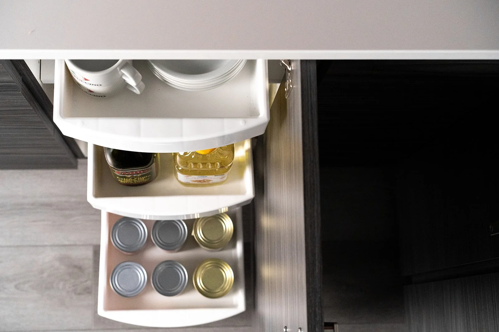 Rollout Drawers-16.jpg
