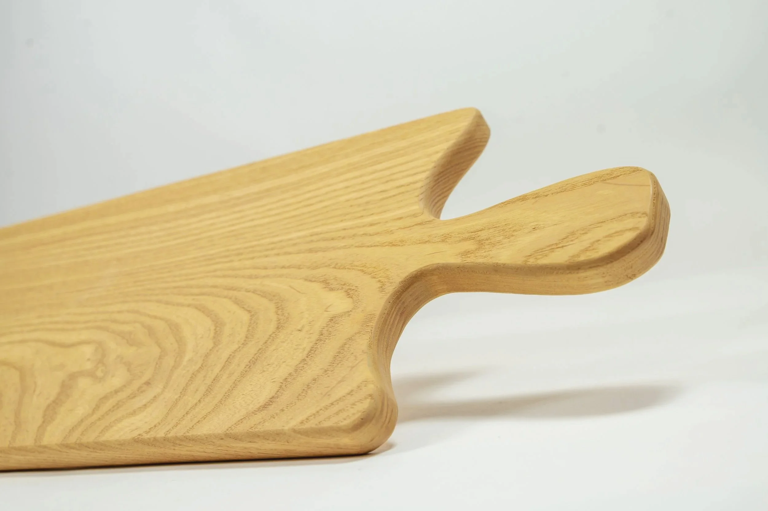 CHAT 02 – wooden serving board