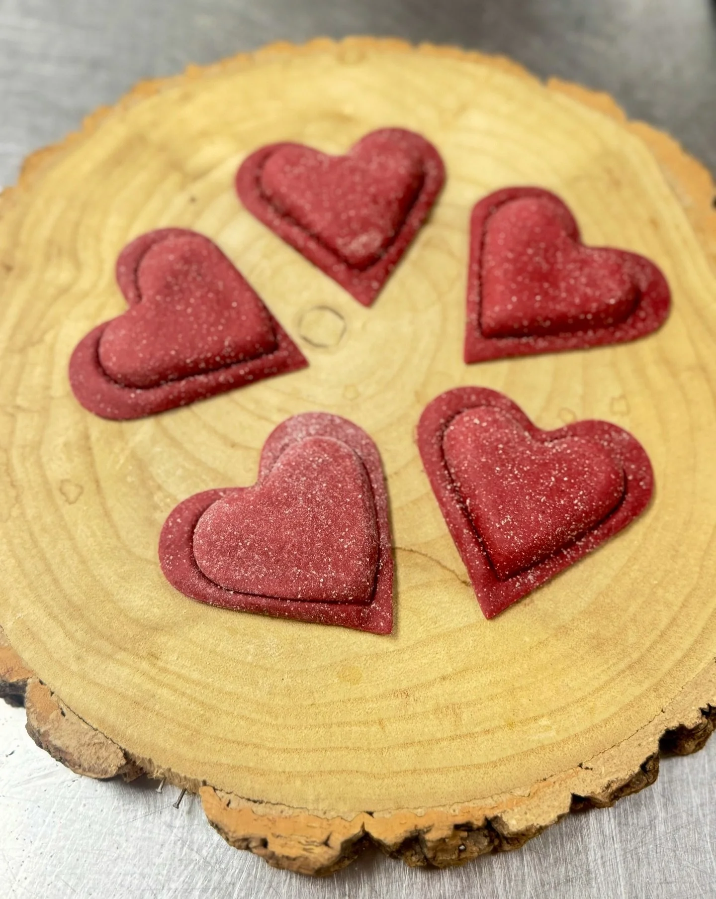 A little love in every bite. 💌

Heart-shaped ravioli made with beet-infused dough and our fan-favorite spinach ricotta.

Tomorrow only at the Cardiff Farmers Market.