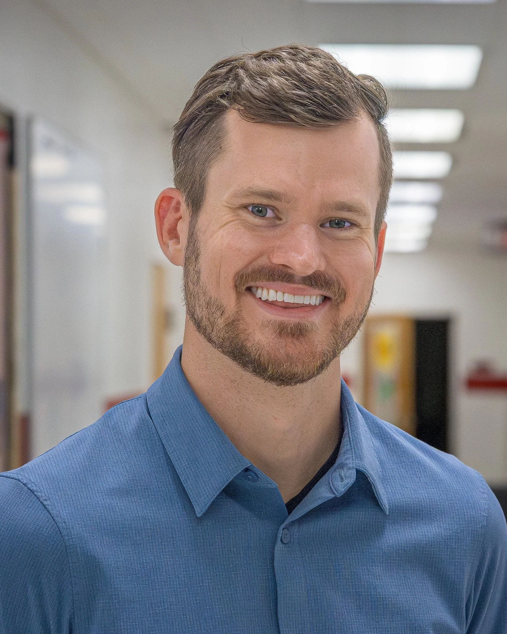 Headshot of 2025 honoree Andrew Sindel