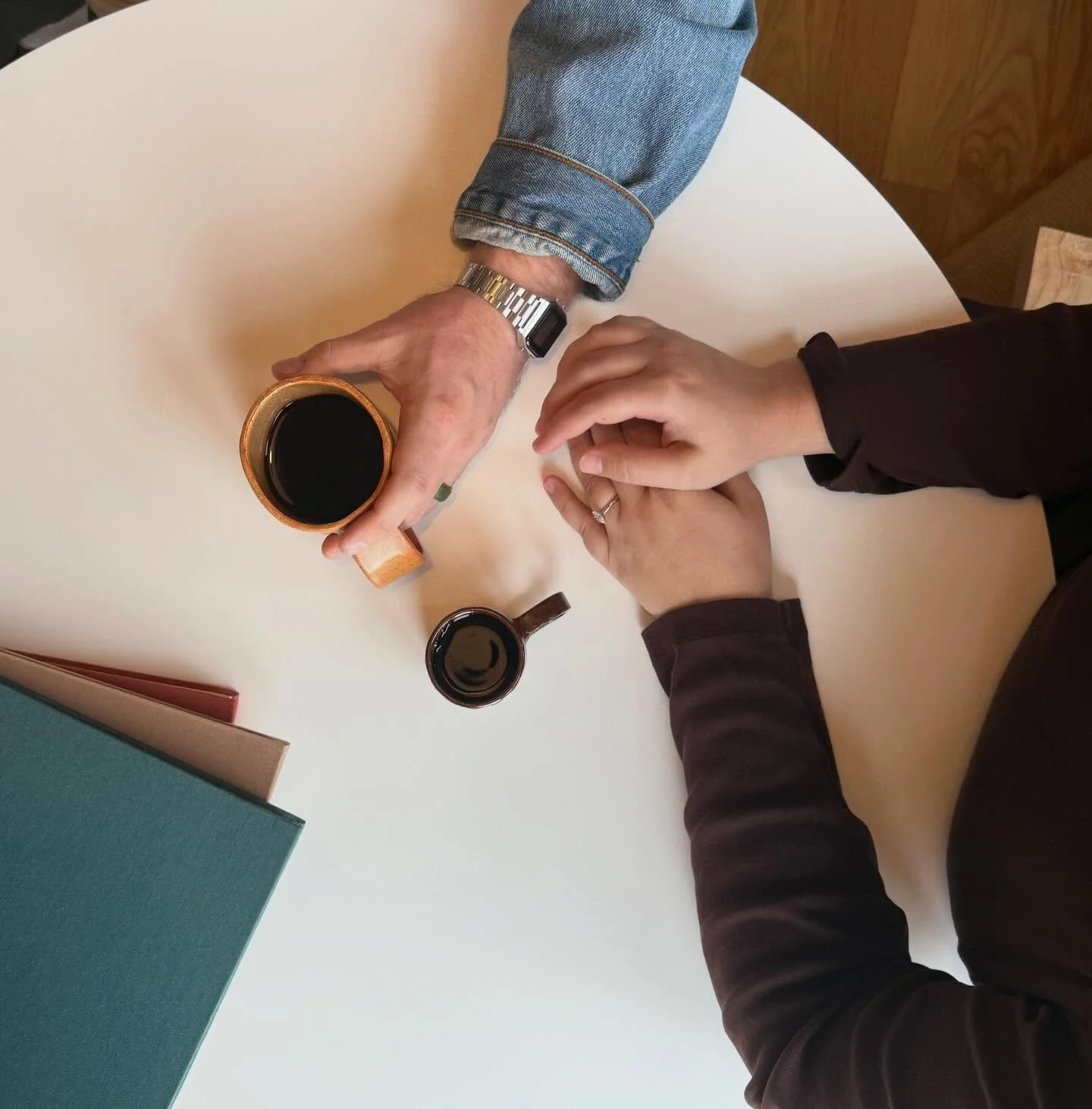 It&rsquo;s the most wonderful (or dare I say stressful?) time of the year!🎄 Here&rsquo;s a couple prompts to reengage and connect with your partner. Bonus points if it includes cozy PJs and a warm beverage ☕️

- How are you feeling about the holiday