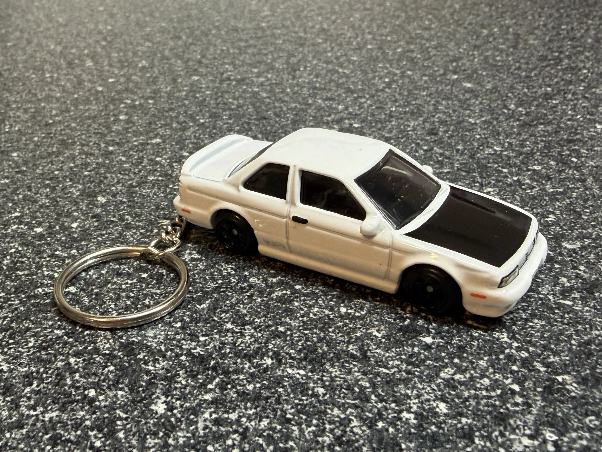 1991 Nissan Sentra SE-R Keychain White Hot Wheels Matchbox