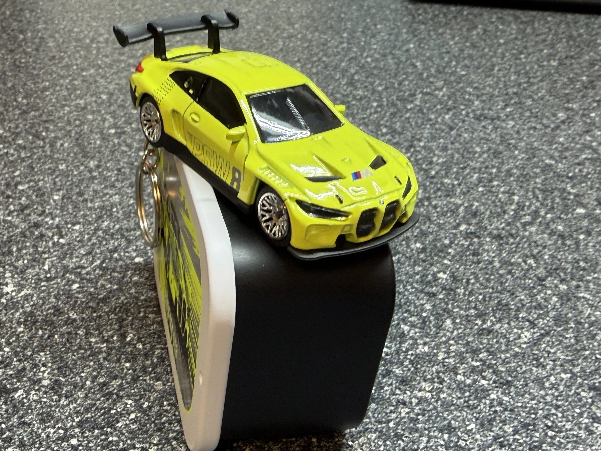 2021+ BMW M4 G82 Keychain Yellow Hot Wheels Matchbox