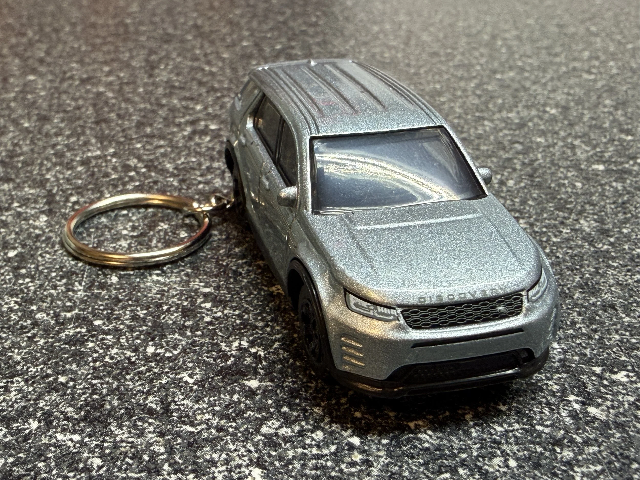 Land Rover Defender Discovery Keychain Silver Hot Wheels Matchbox