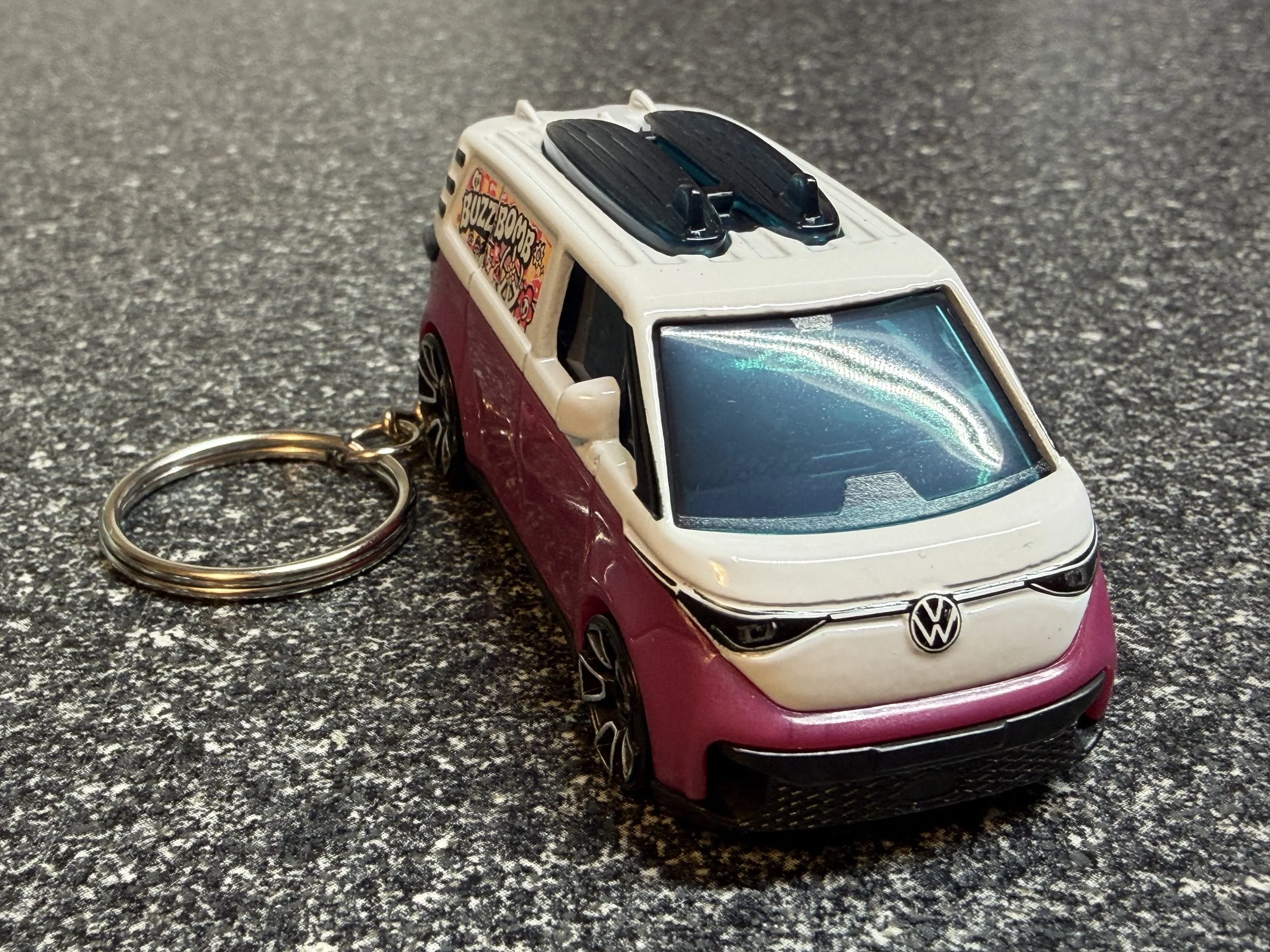 Van ID Buzz EV Purple Keychain Hot Wheels Matchbox