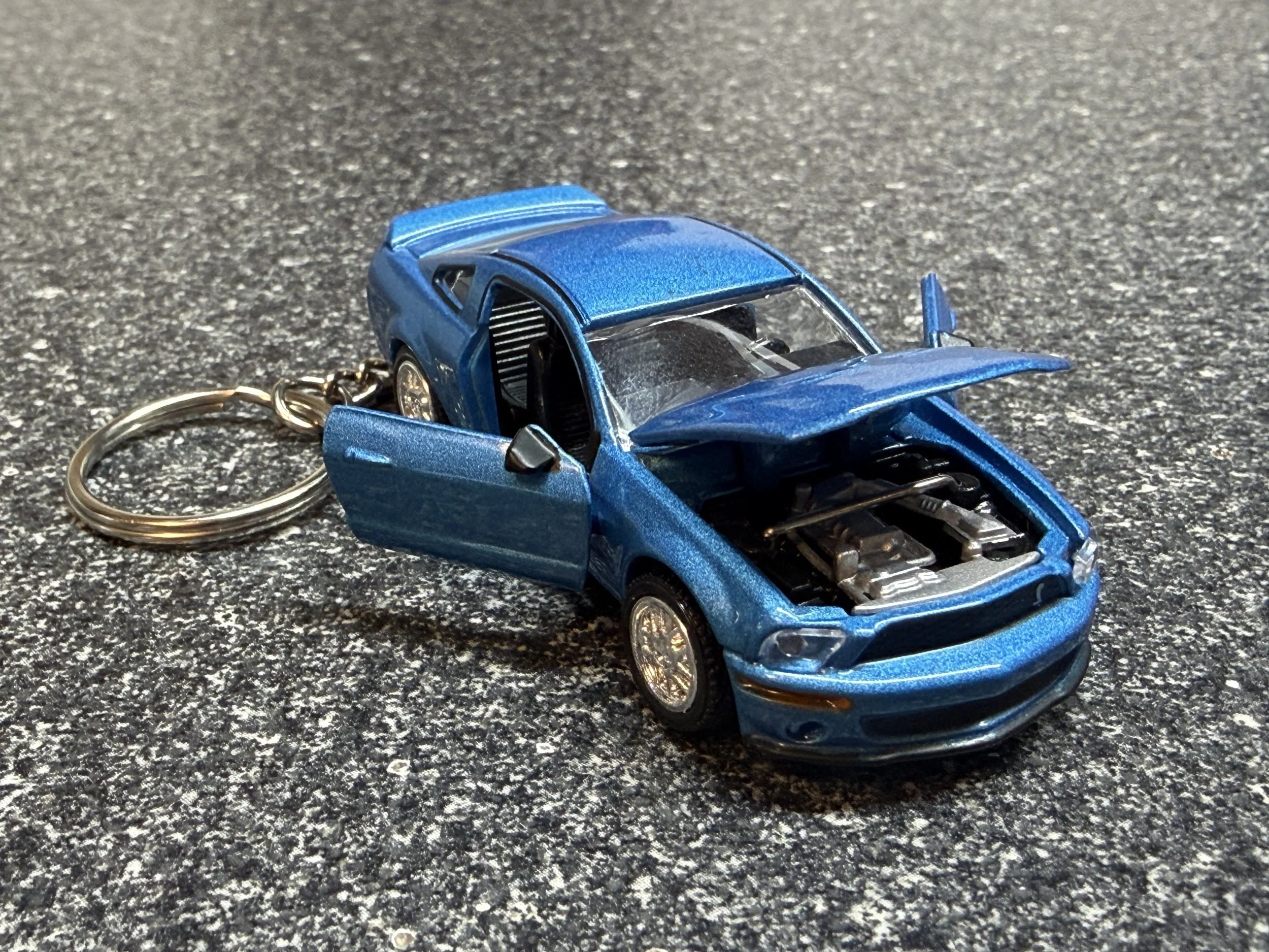 2007 Shelby Mustang GT500 Keychain Blue Hot Wheels Matchbox