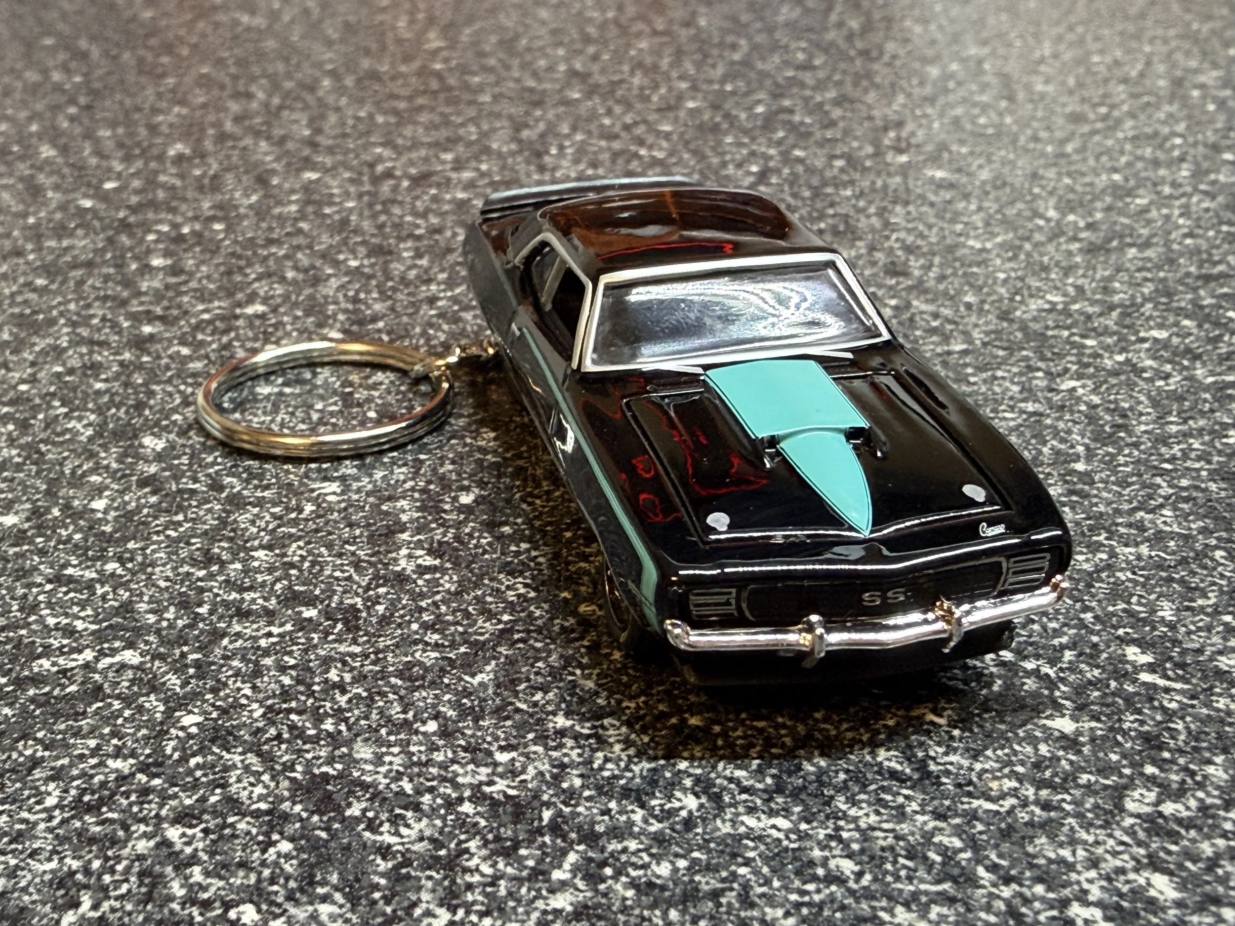 1969 Chevy Camaro RS Keychain Black & Blue Hot Wheels Matchbox