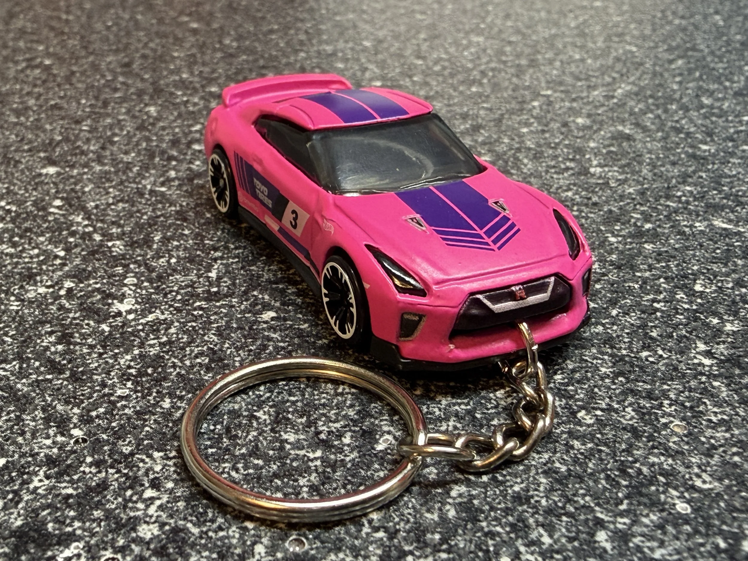 Nissan GT-R GTR R35 Keychain Pink Matchbox