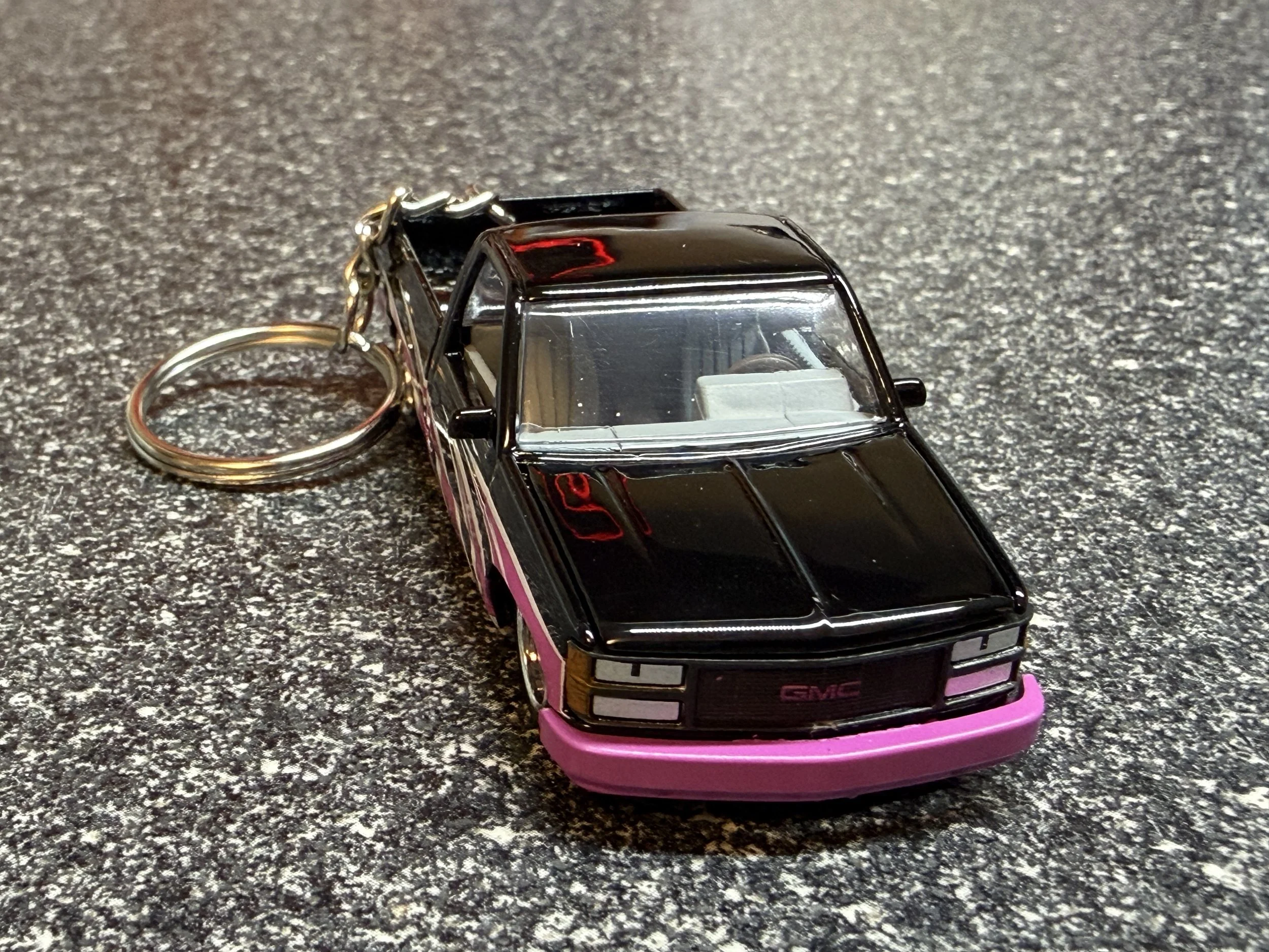 Chevy Silverado GMC Sierra Truck Keychain Black Hot Wheels Matchbox 1989 1500