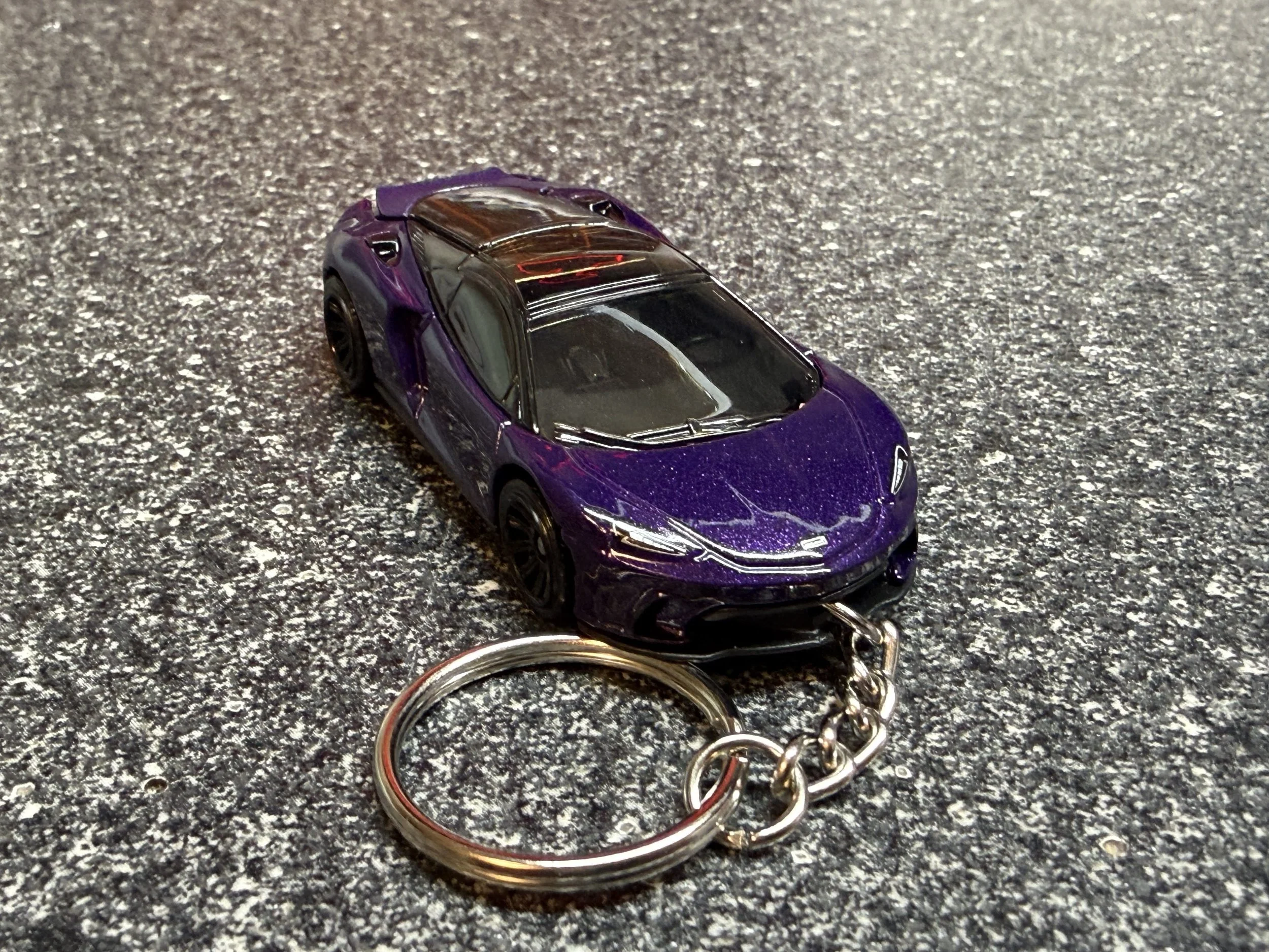 McLaren GTS Purple Keychain Hot Wheels Matchbox