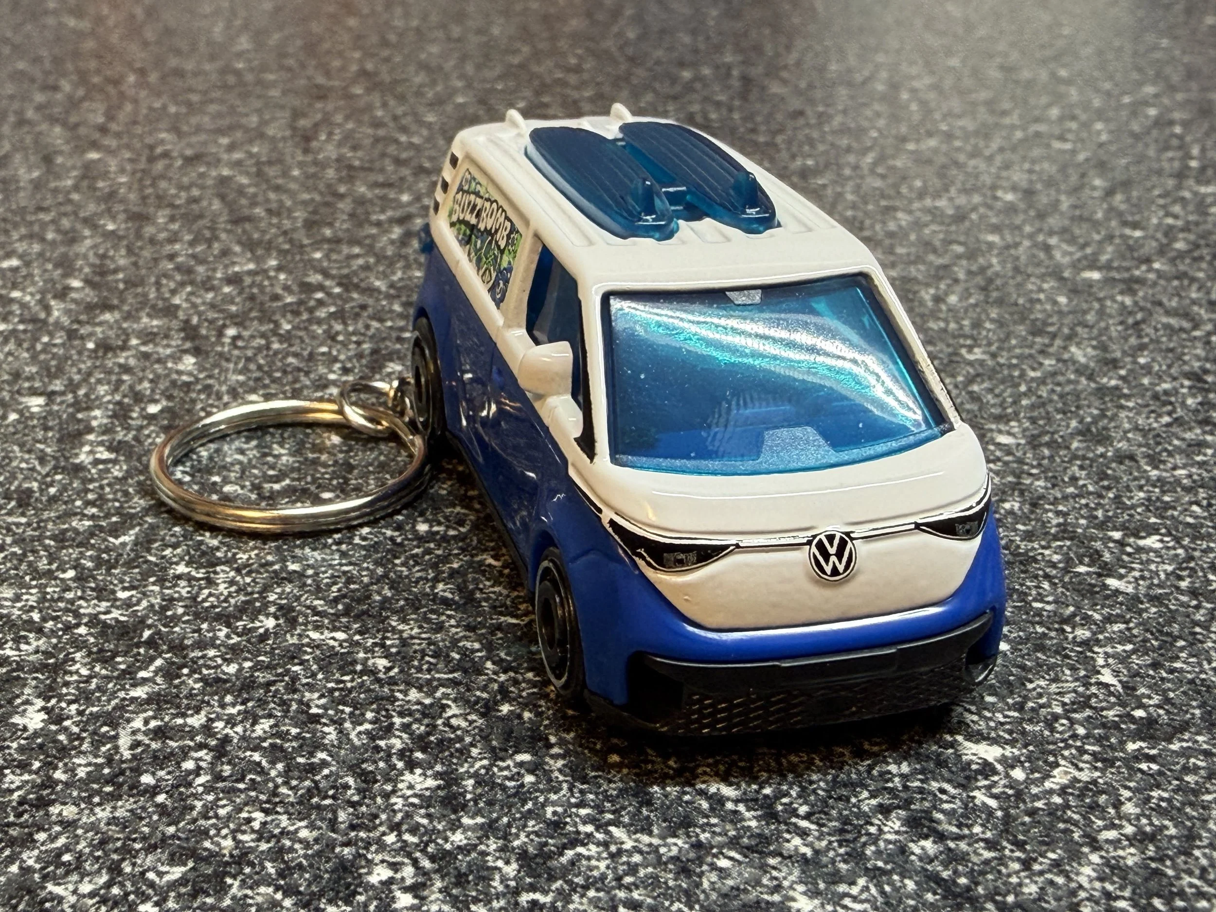 Van ID Buzz EV Blue Keychain Hot Wheels Matchbox