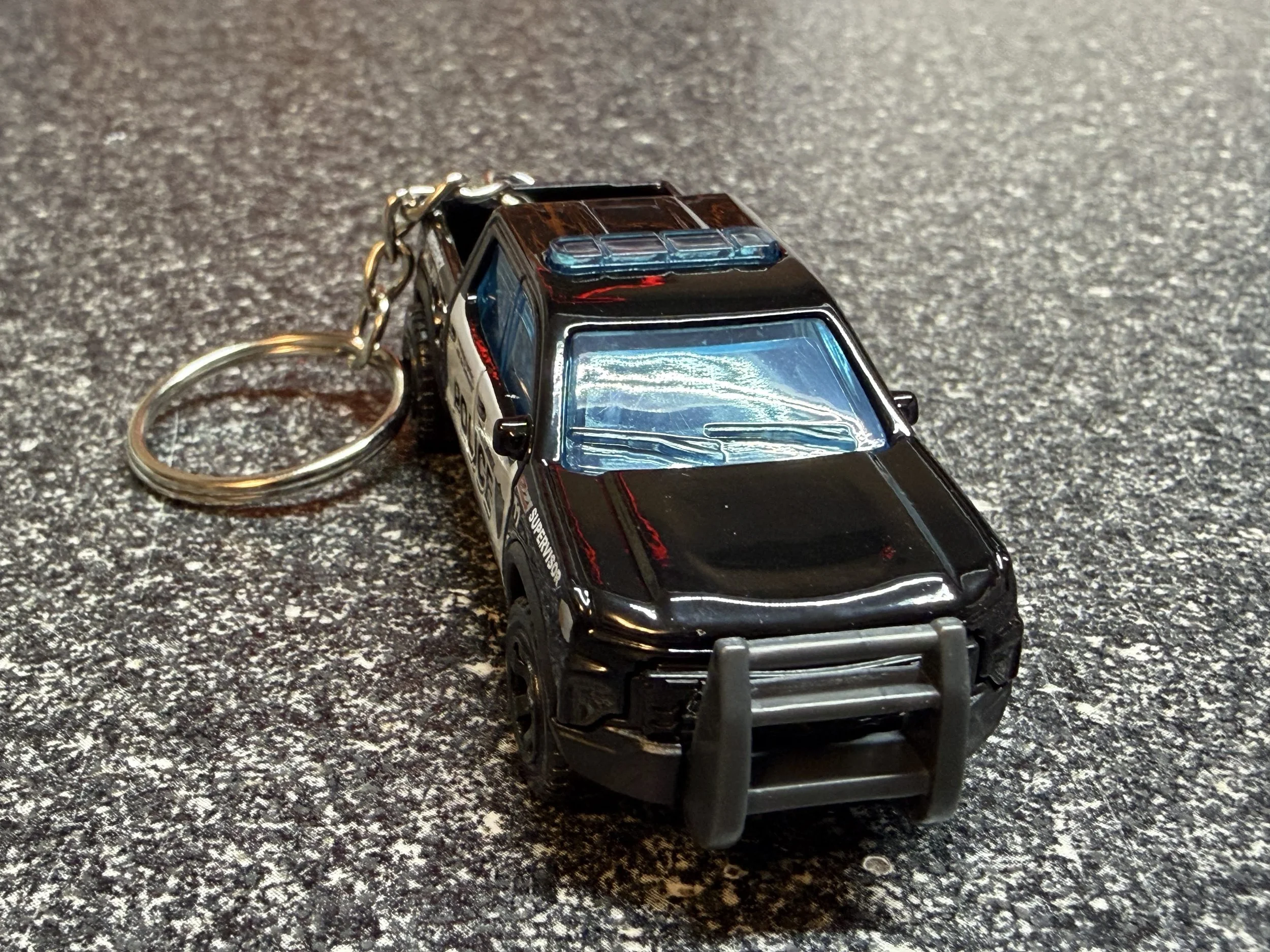 2024 Chevy Silverado Police Truck Keychain Black Hot Wheels Matchbox