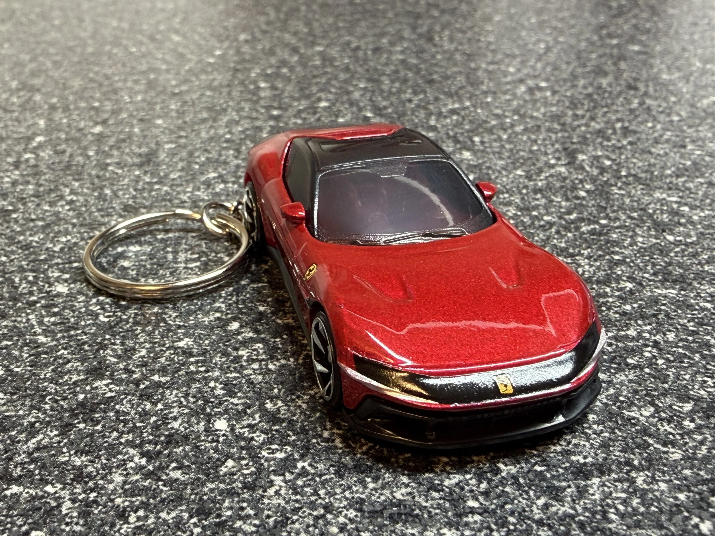 Ferrari 12Cilindri 12 Cilindri Keychain Red Hot Wheels