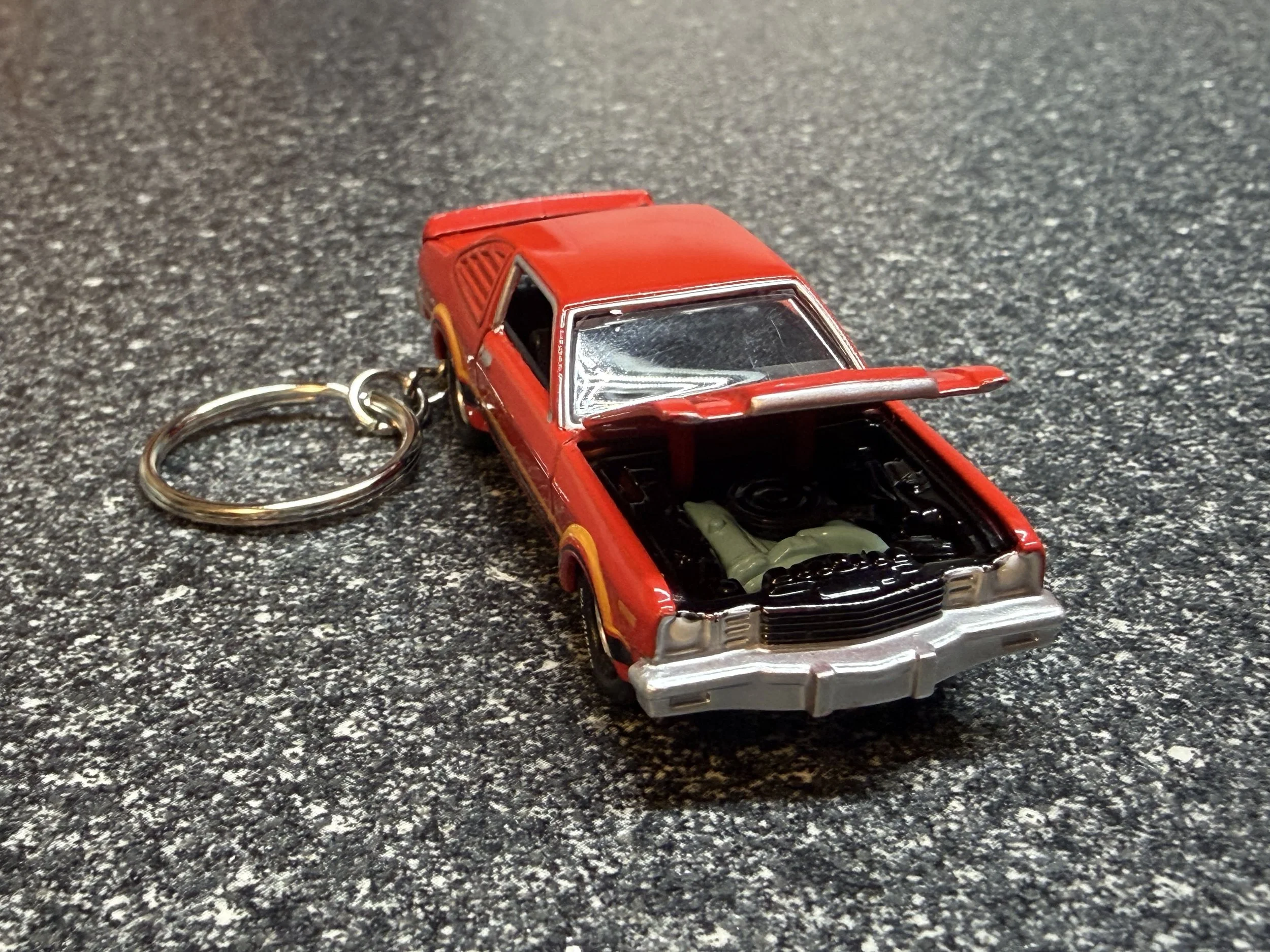 1976 Plymouth Volare Road Runner Keychain Orange Hot Wheels Matchbox