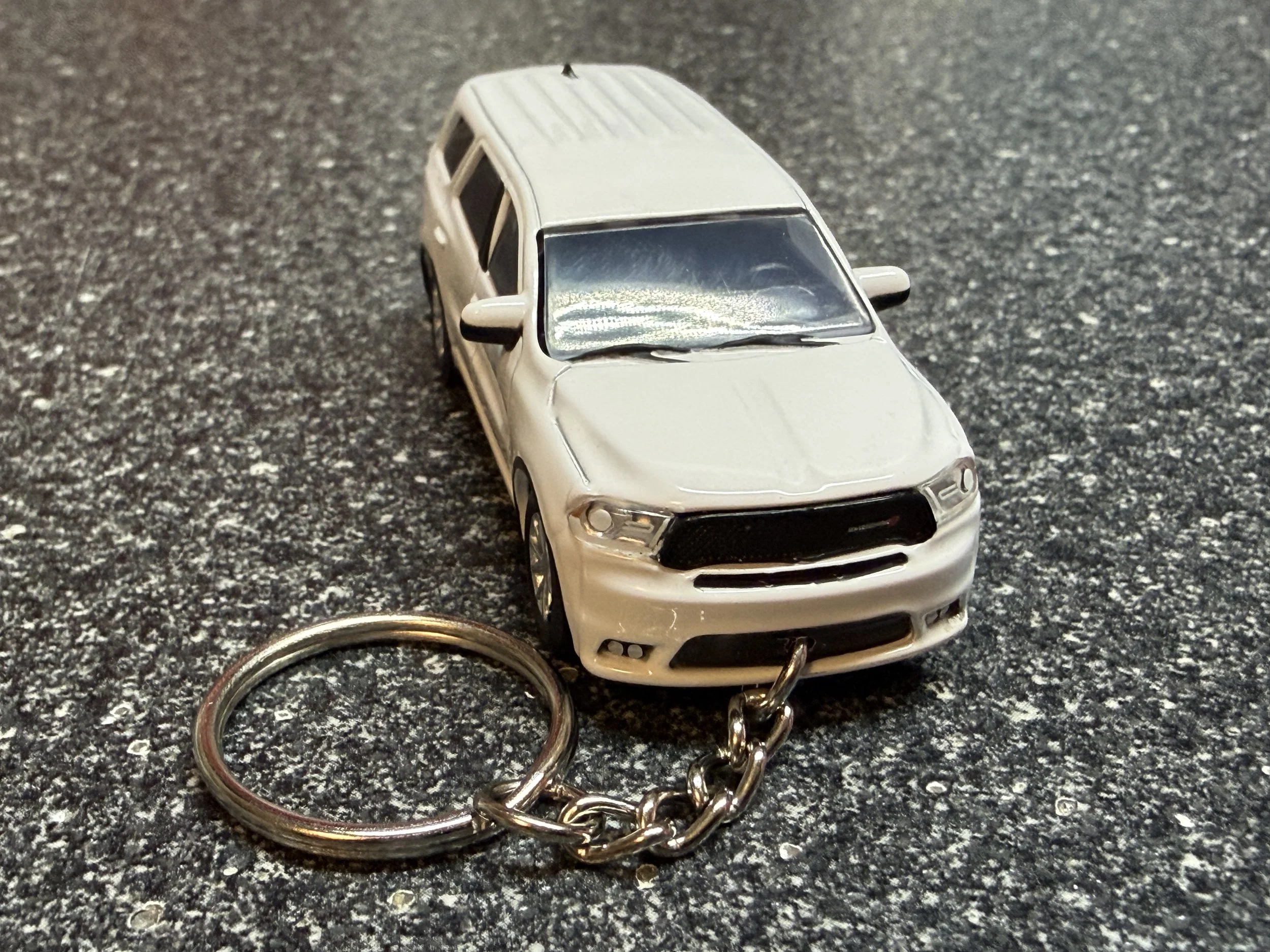 Dodge Durango Keychain White Matchbox Hot Wheels