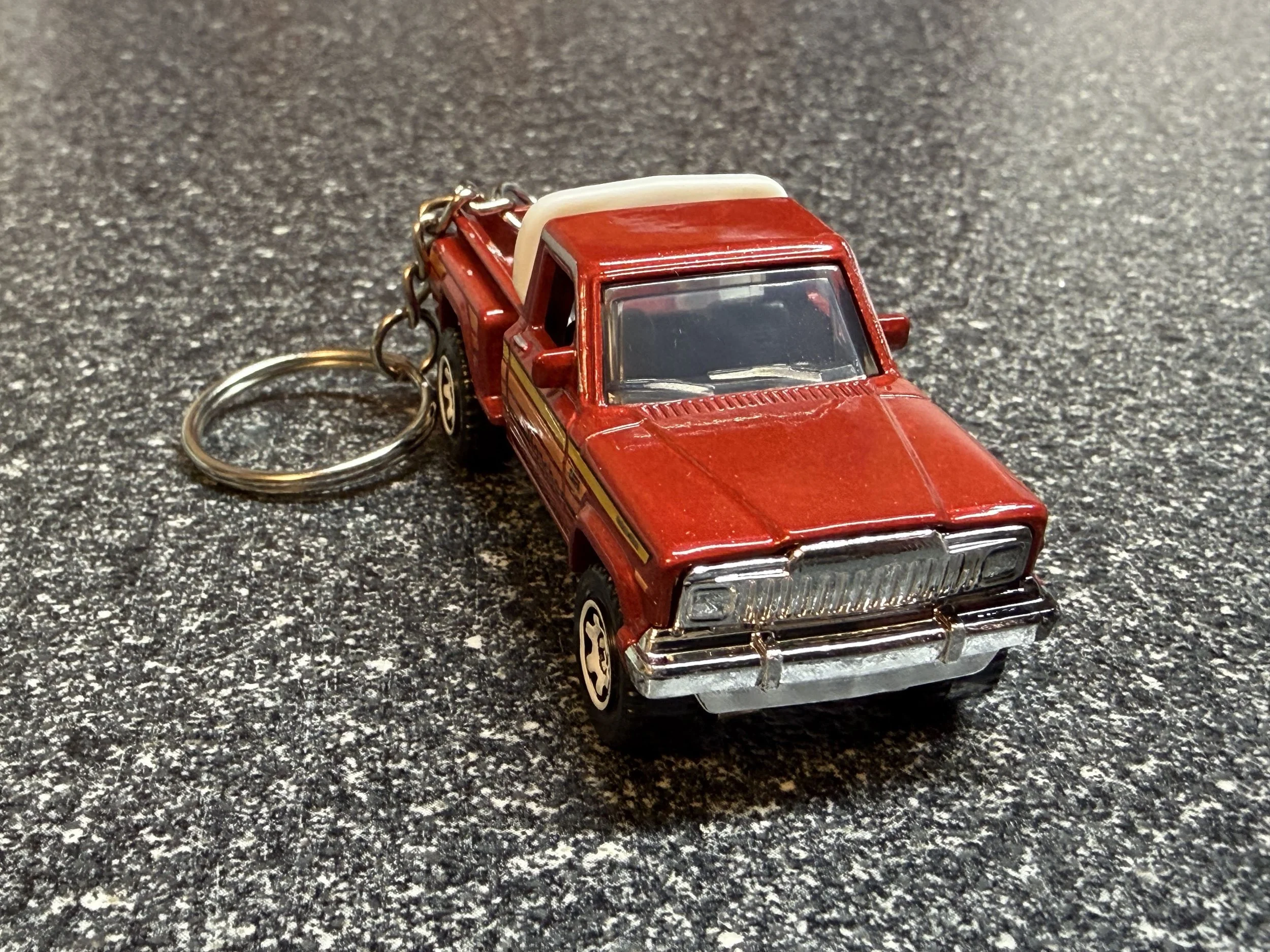 Jeep J10 Stepside Truck Keychain Matchbox Hot Wheels